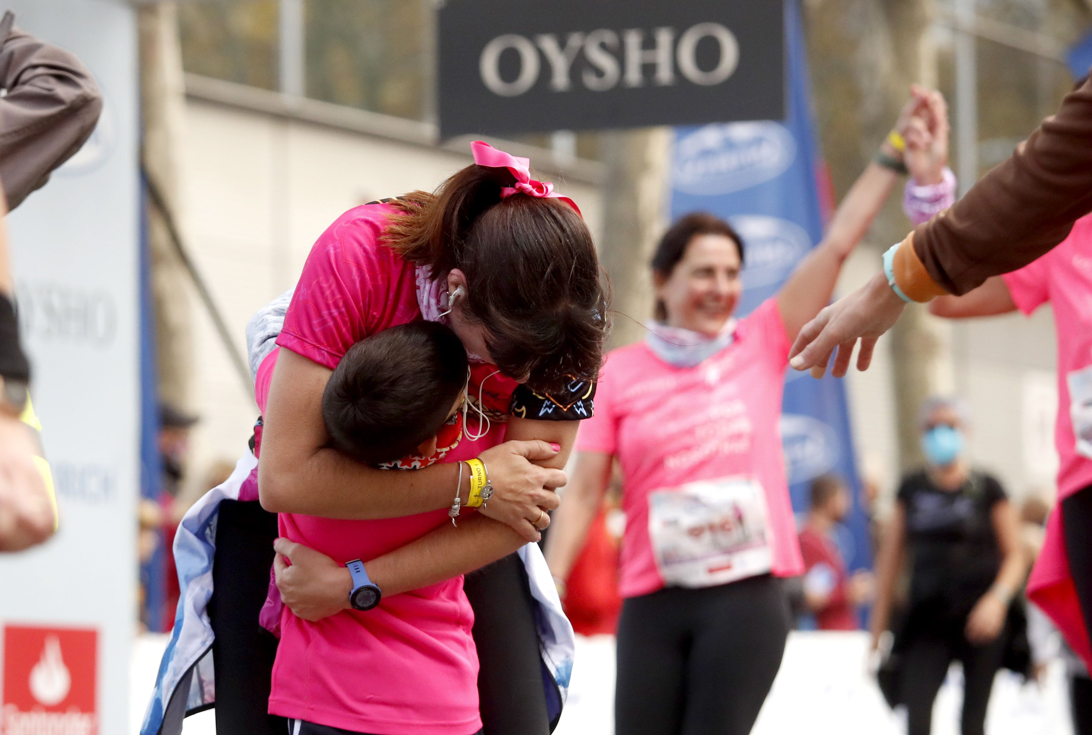 Las mejores fotos de la Carrera de la Mujer Central Lechera Asturiana Barcelona 2021 (LLEGADAS)