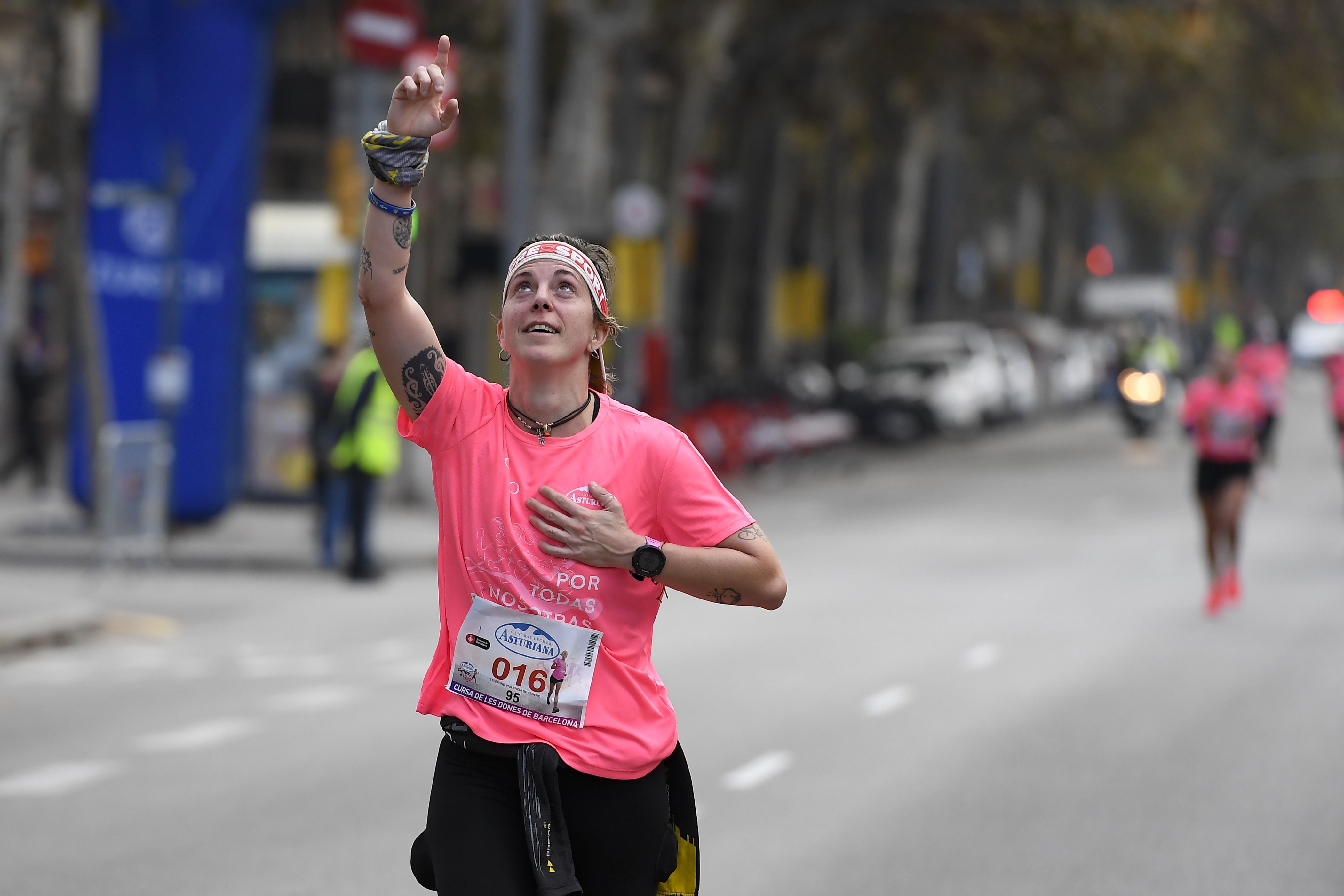 Las mejores fotos de la Carrera de la Mujer Barcelona 2021
