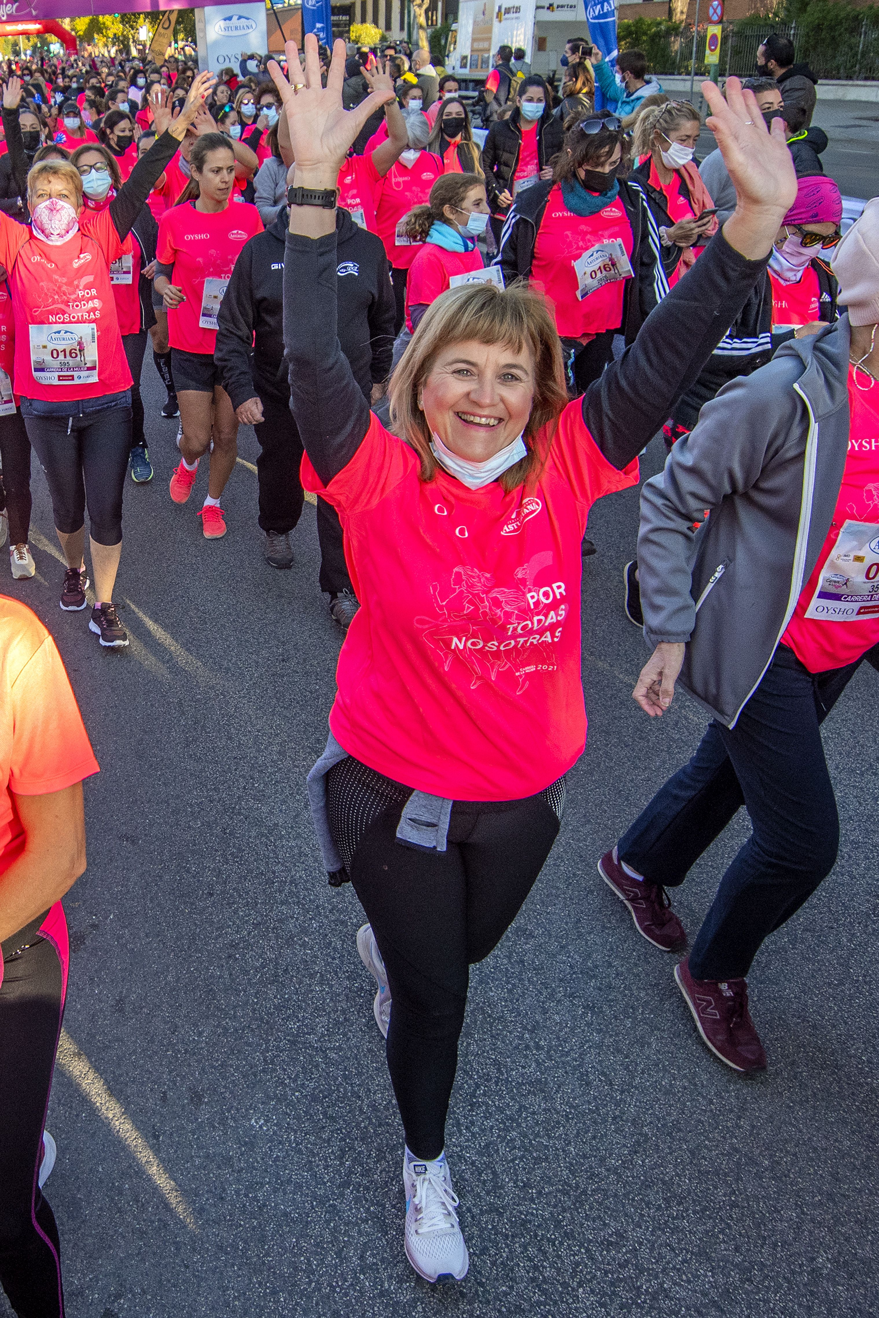 Las mejores fotos de la Carrera de la Mujer Central Lechera Asturiana Sevilla 2021 (SALIDA / GALERÍA 1)