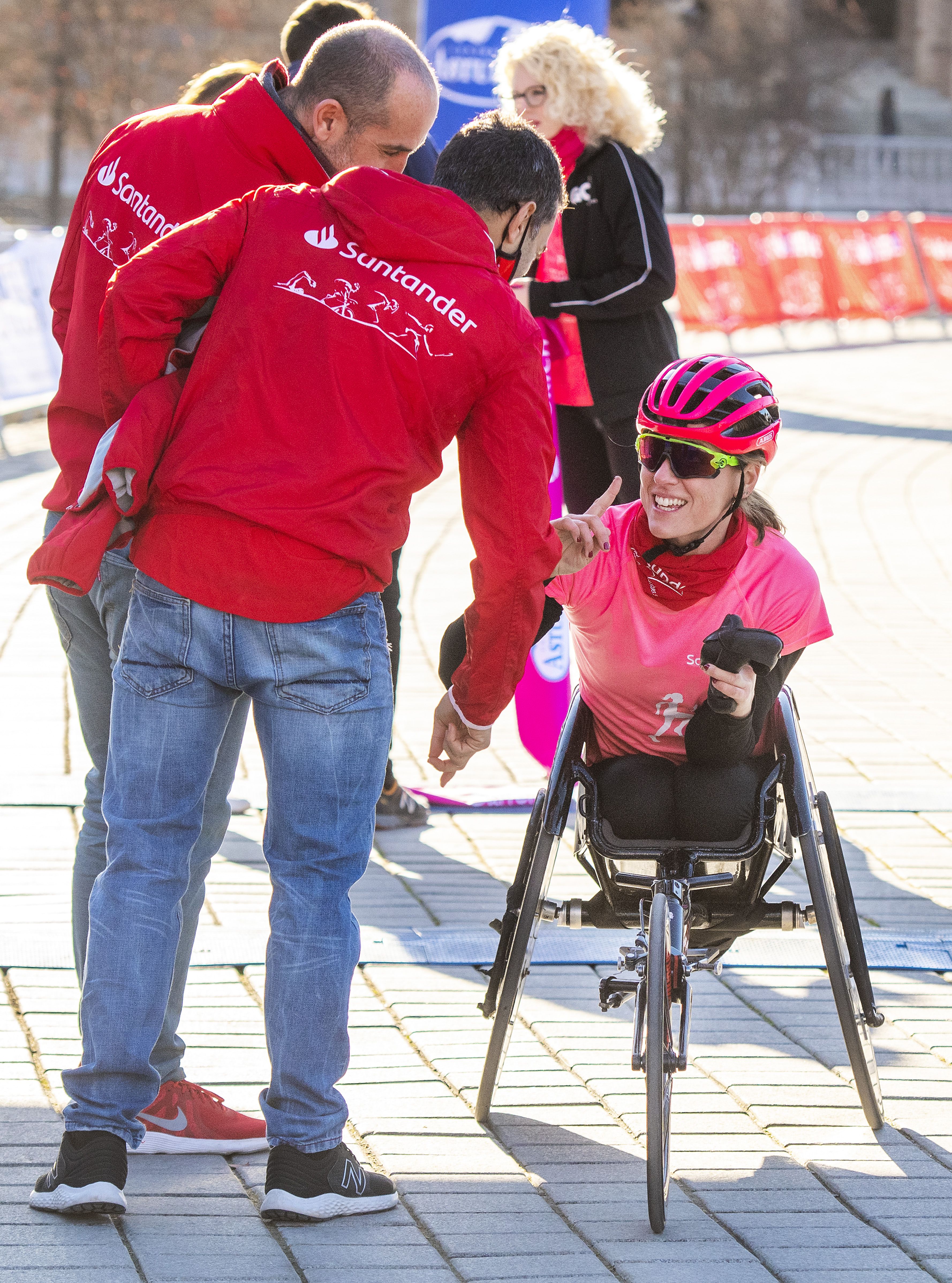 Las mejores fotos de la Carrera de la Mujer Central Lechera Asturiana Sevilla 2021 (LLEGADAS A META / GALERÍA 1)
