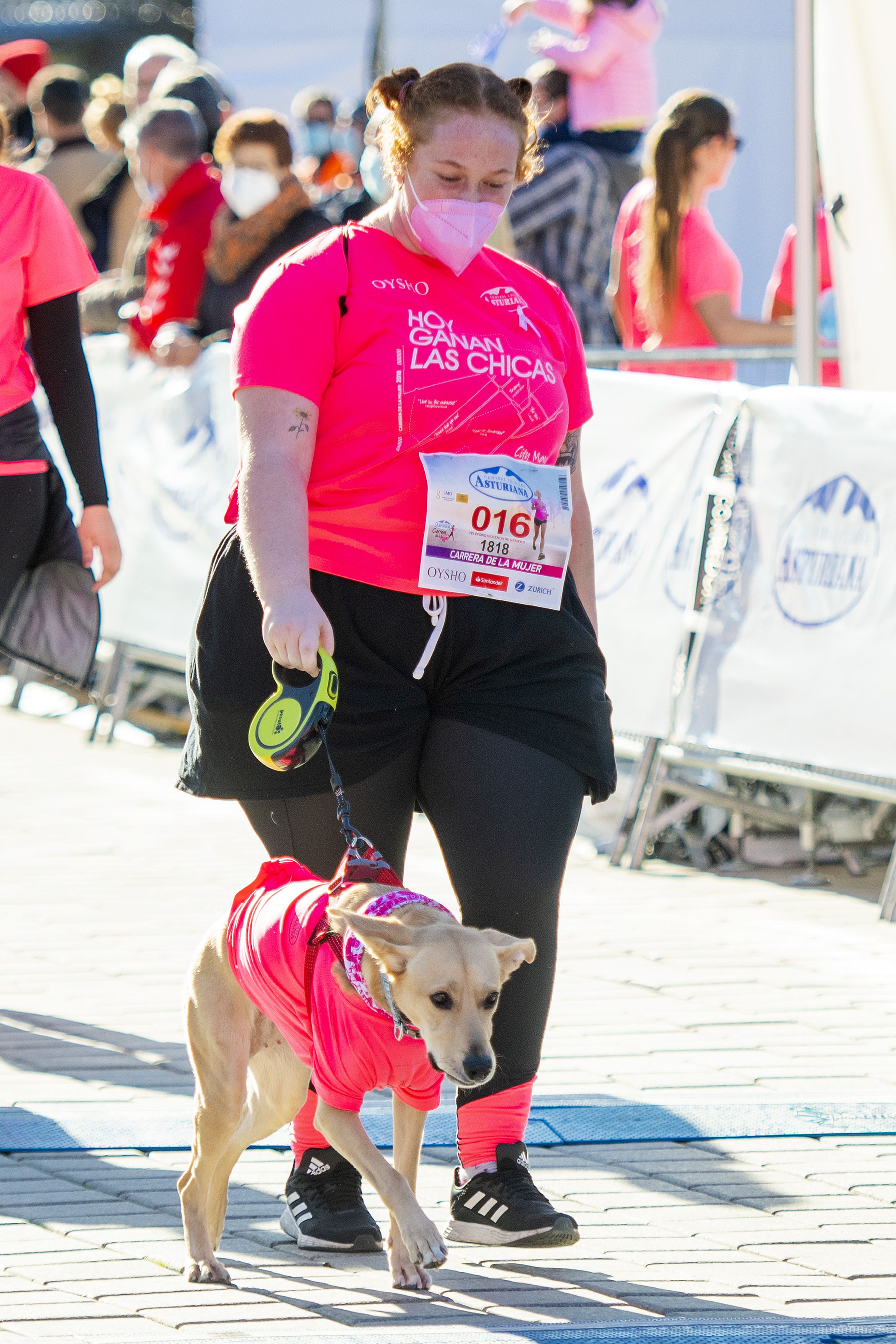 Las mejores fotos de la Carrera de la Mujer Central Lechera Asturiana Sevilla 2021 (LLEGADAS A META / GALERÍA 2)