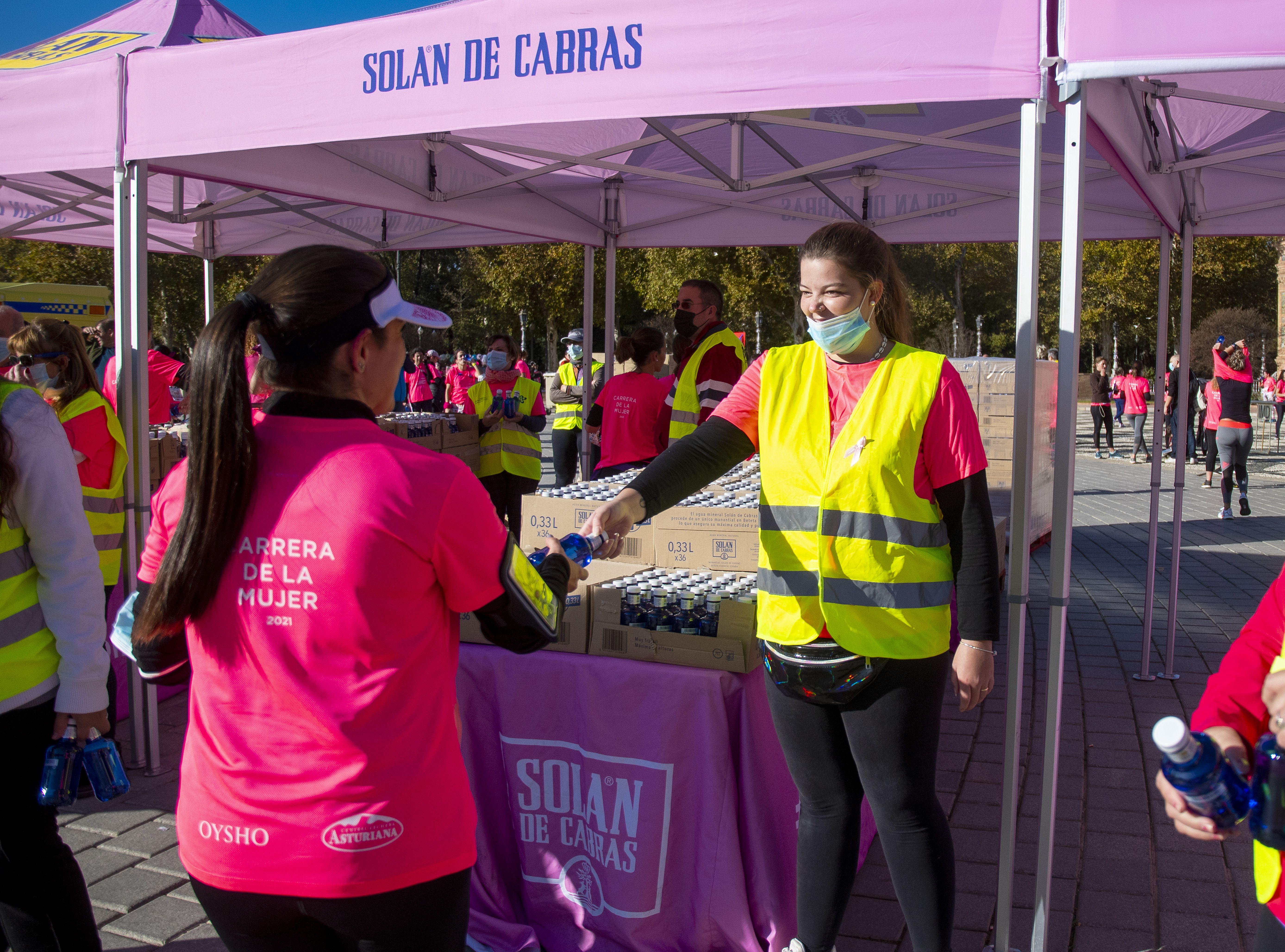 Las mejores fotos de la Carrera de la Mujer Central Lechera Asturiana Sevilla 2021 (LLEGADAS A META / GALERÍA 2)