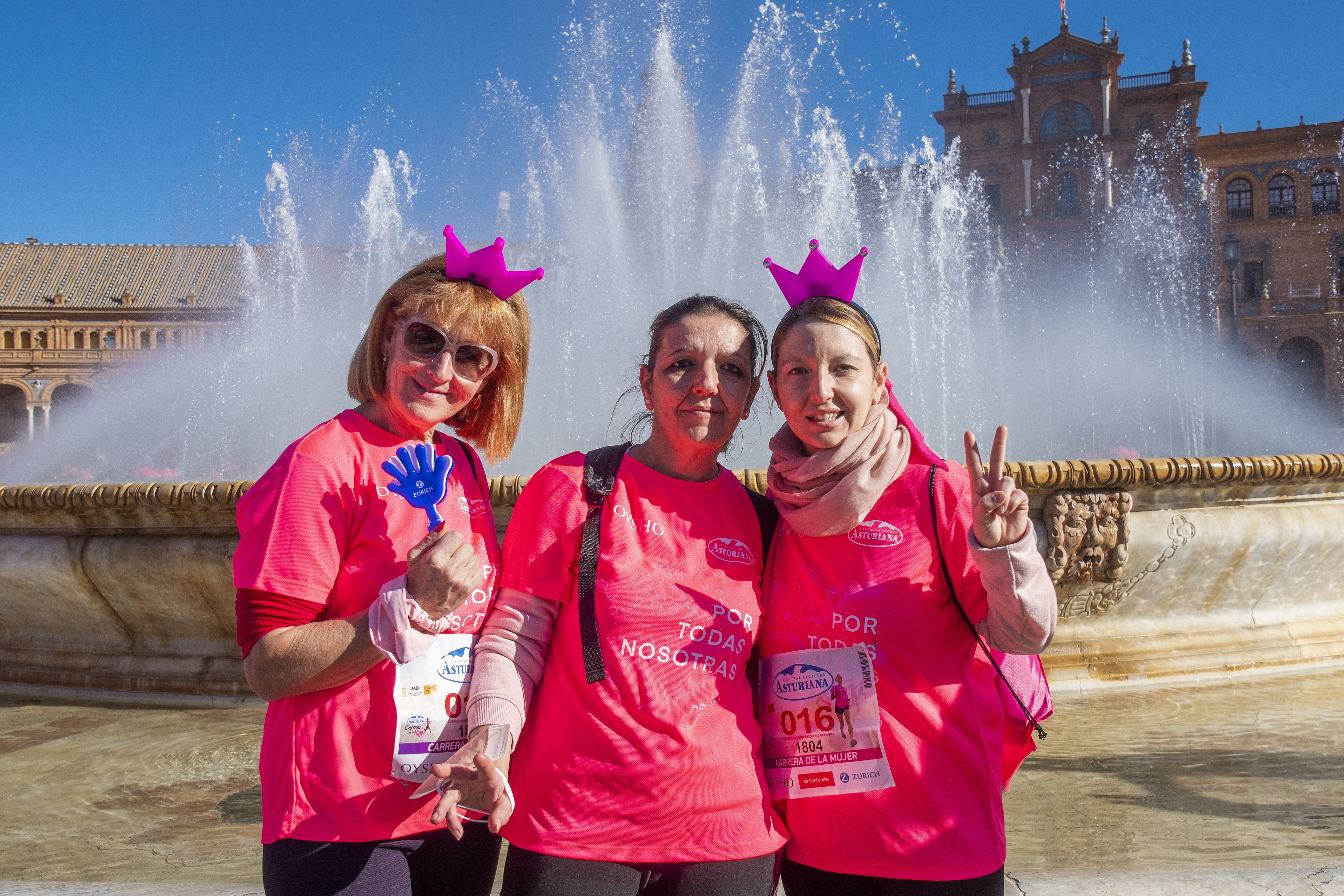 Las mejores fotos de la Carrera de la Mujer Central Lechera Asturiana Sevilla 2021 (LLEGADAS A META / GALERÍA 4)