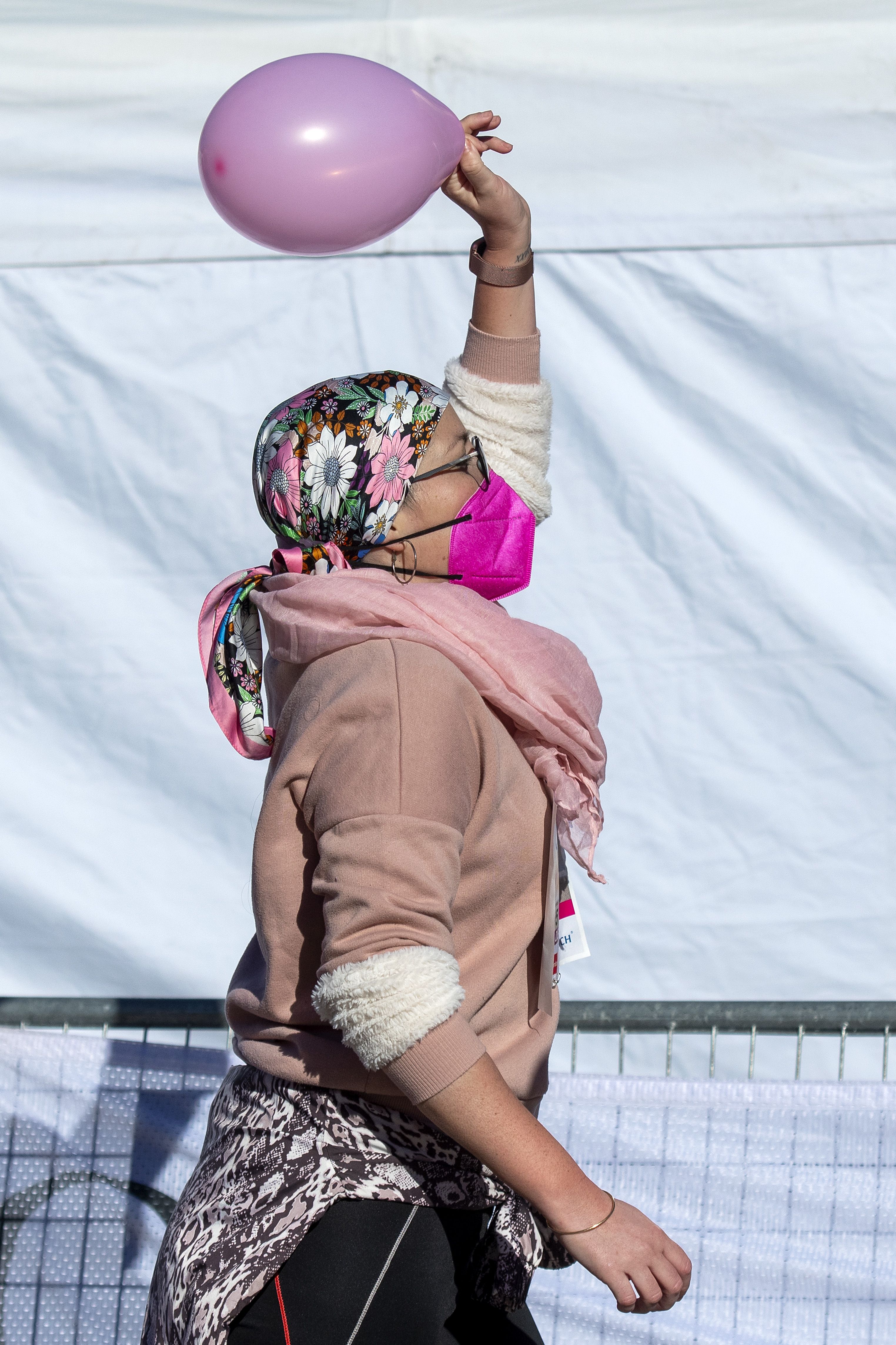 Las mejores fotos de la Carrera de la Mujer Central Lechera Asturiana Sevilla 2021 (LLEGADAS A META / GALERÍA 4)