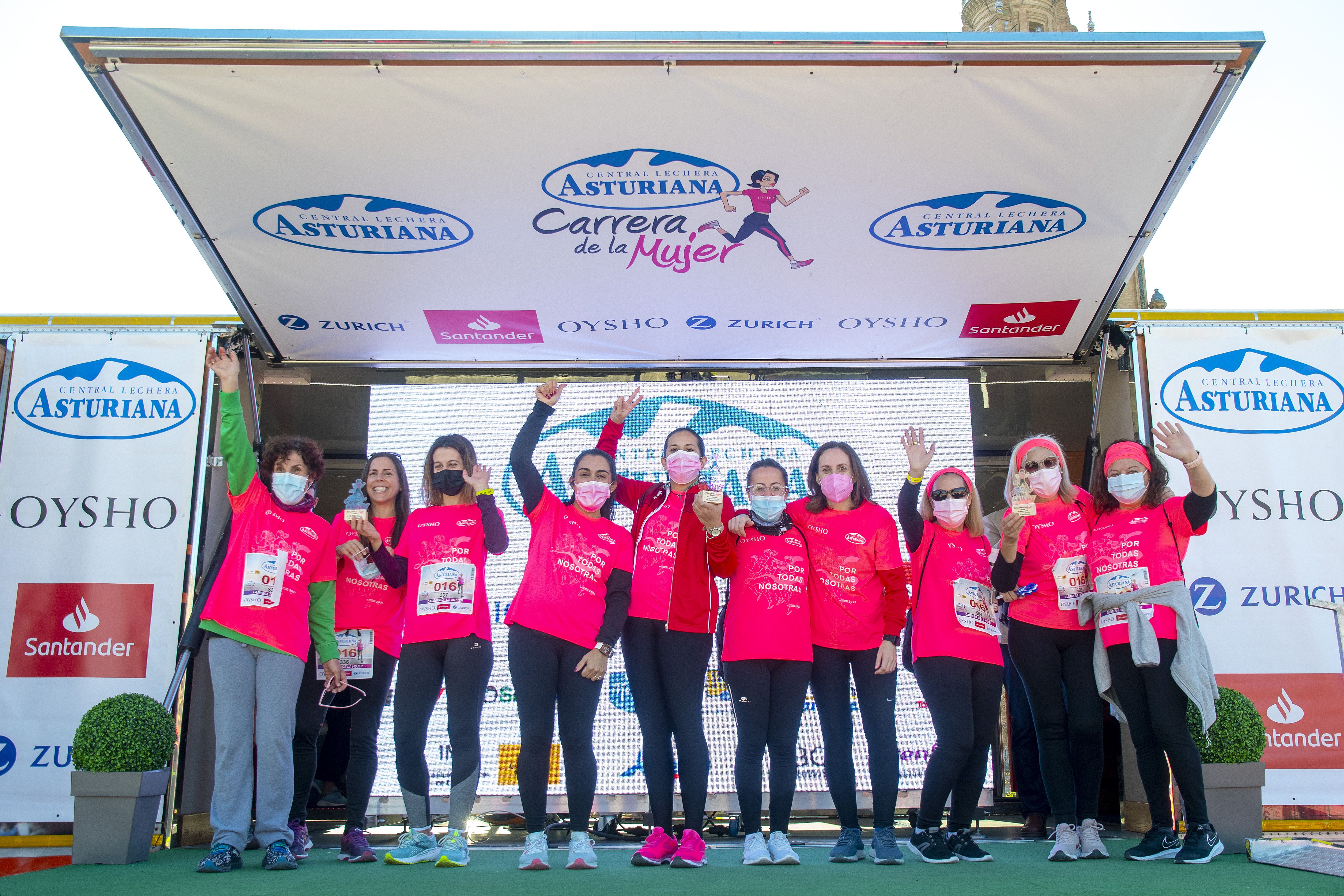Las mejores fotos de la Carrera de la Mujer Central Lechera Asturiana Sevilla 2021 (CEREMONIAS DE PREMIACIÓN / GALERÍA 2)