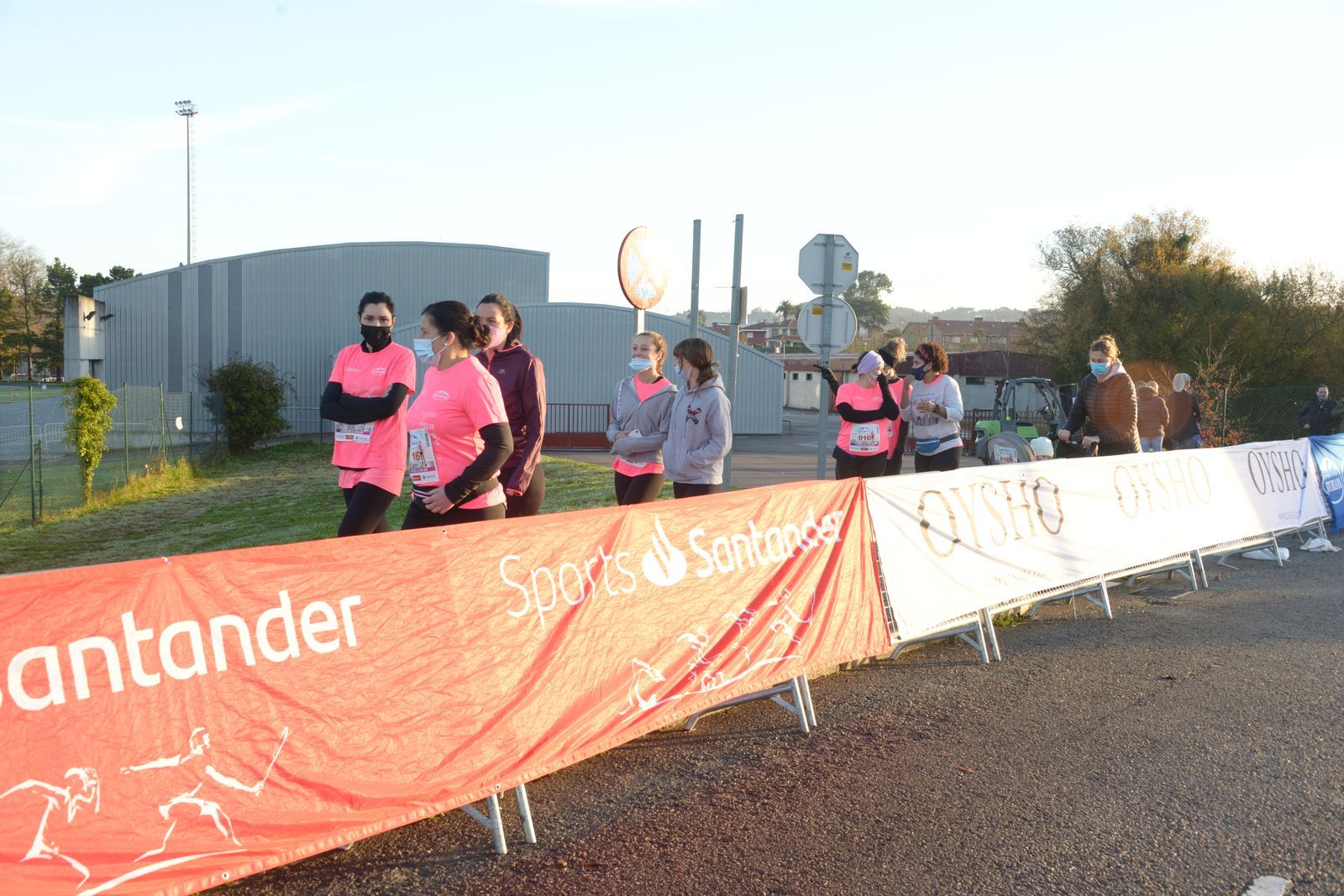 Las mejores fotos de la Carrera de la Mujer Central Lechera Asturiana Gijón 2021 (AMBIENTE DE SALIDA)