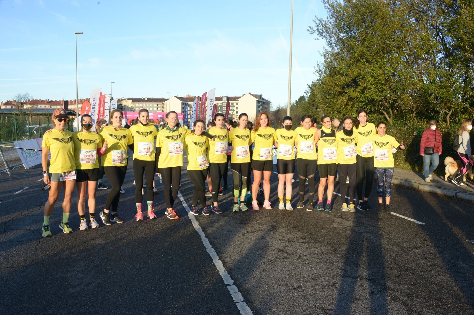 Las mejores fotos de la Carrera de la Mujer Central Lechera Asturiana Gijón 2021 (AMBIENTE DE SALIDA)