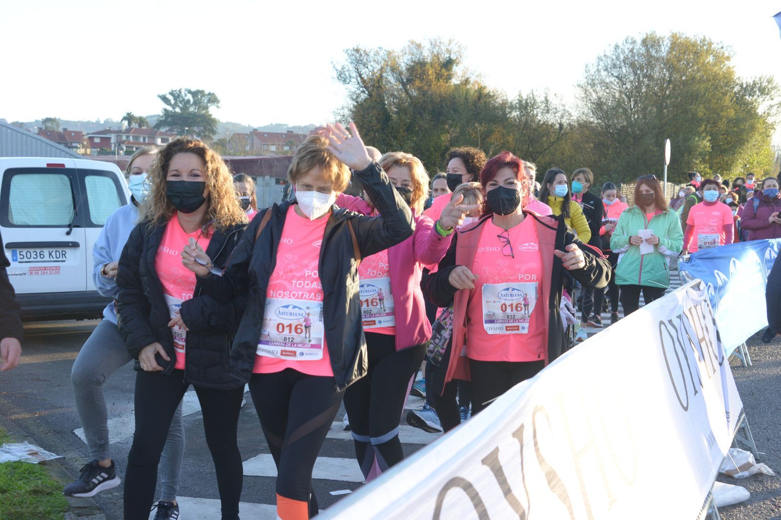 Las mejores fotos de la Carrera de la Mujer Central Lechera Asturiana Gijón 2021 (AMBIENTE DE SALIDA)