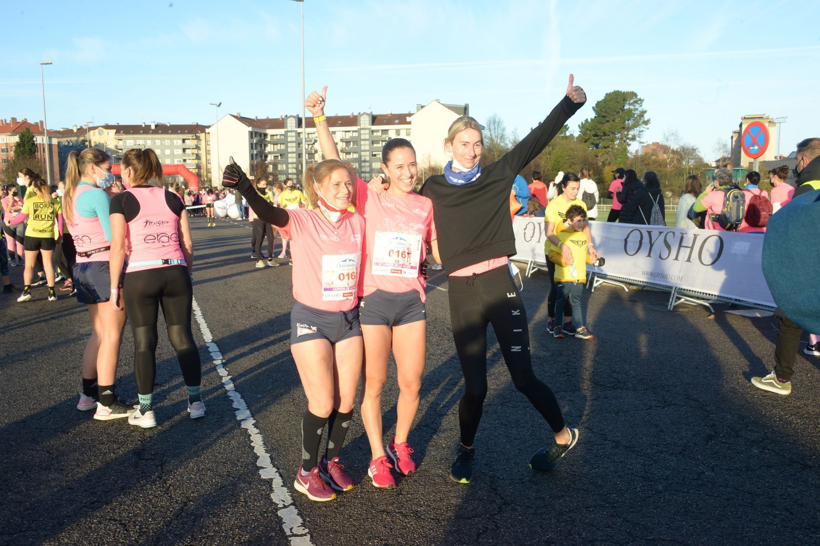 Las mejores fotos de la Carrera de la Mujer Central Lechera Asturiana Gijón 2021 (AMBIENTE DE SALIDA)