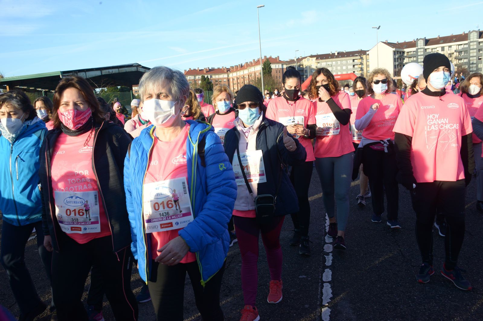 Las mejores fotos de la Carrera de la Mujer Central Lechera Asturiana Gijón 2021 (AMBIENTE DE SALIDA)