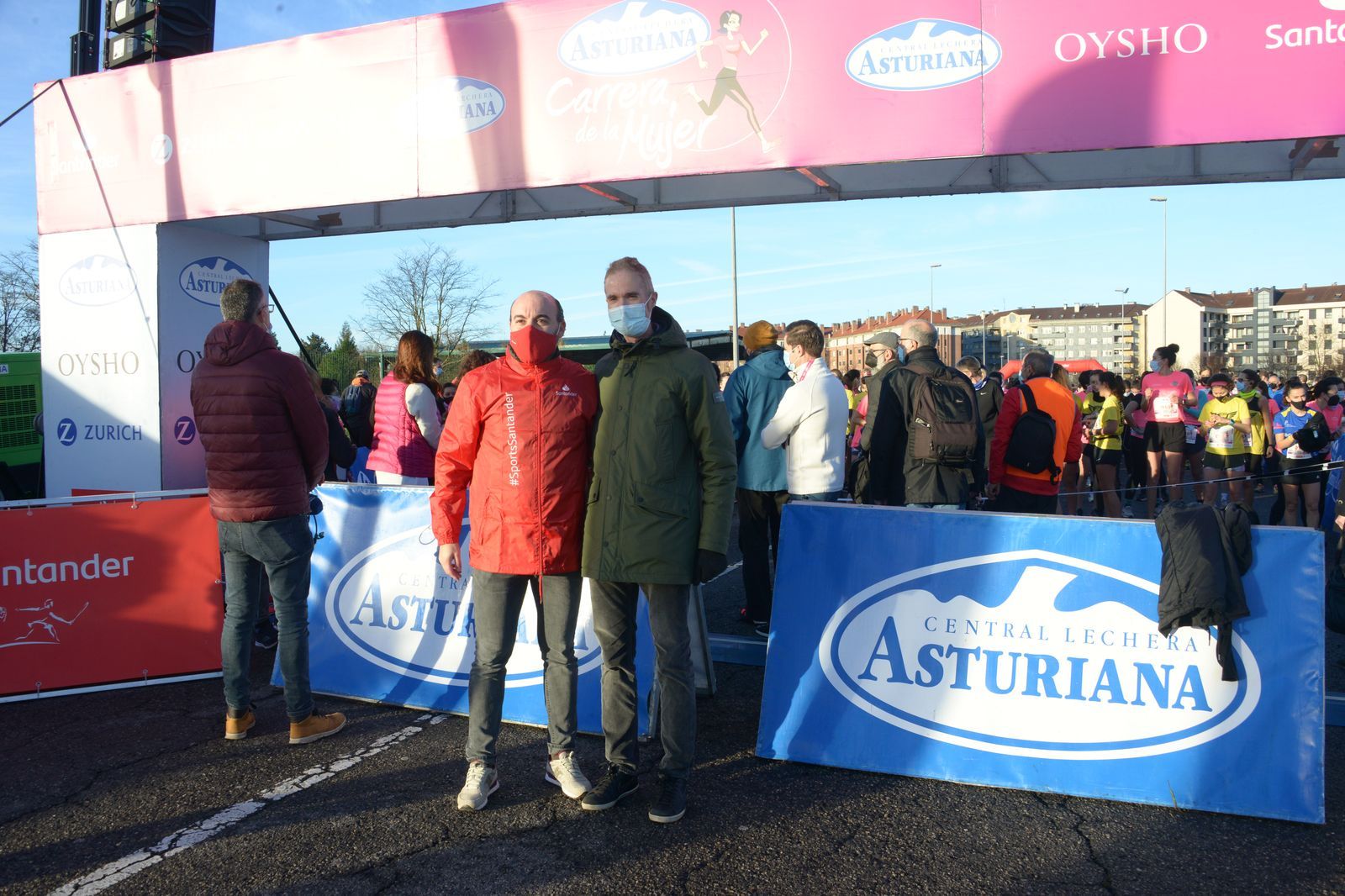 Las mejores fotos de la Carrera de la Mujer Central Lechera Asturiana Gijón 2021 (AMBIENTE DE SALIDA)
