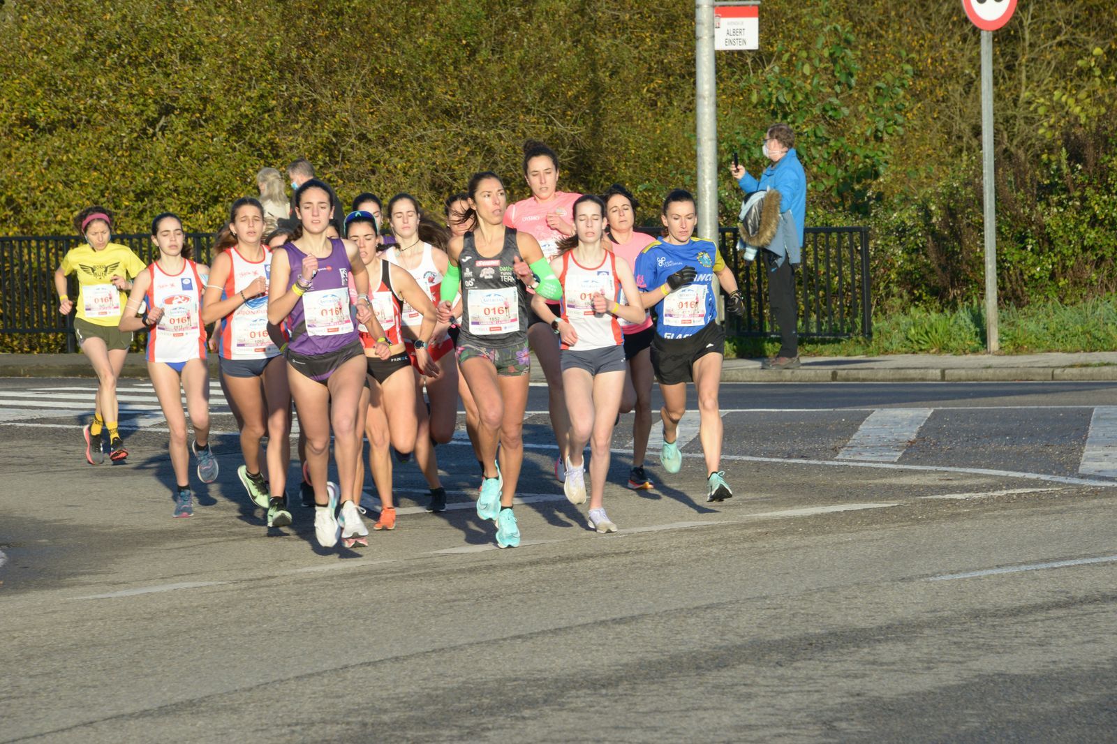 Las mejores fotos de la Carrera de la Mujer Central Lechera Asturiana Gijón 2021 (CARRERA / GALERÍA 1)