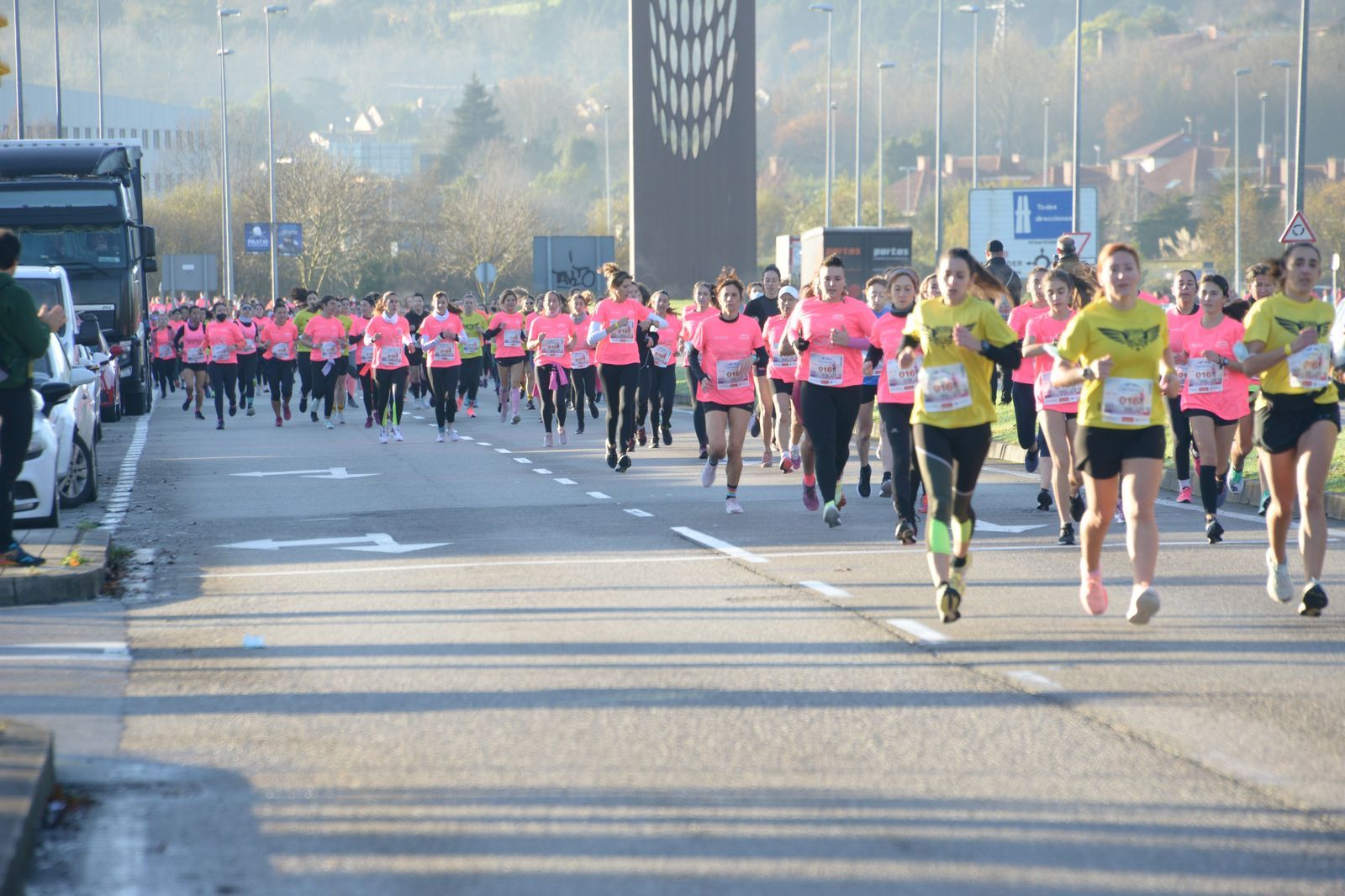 Las mejores fotos de la Carrera de la Mujer Central Lechera Asturiana Gijón 2021 (CARRERA / GALERÍA 1)