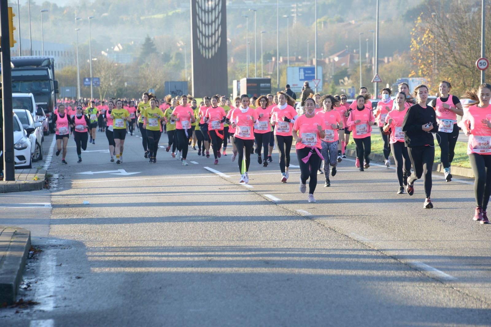 Las mejores fotos de la Carrera de la Mujer Central Lechera Asturiana Gijón 2021 (CARRERA / GALERÍA 1)