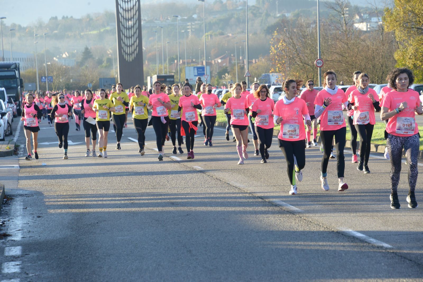 Las mejores fotos de la Carrera de la Mujer Central Lechera Asturiana Gijón 2021 (CARRERA / GALERÍA 1)