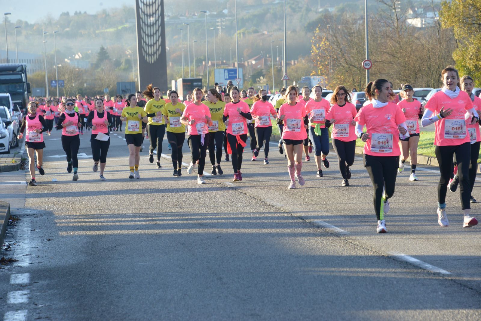 Las mejores fotos de la Carrera de la Mujer Central Lechera Asturiana Gijón 2021 (CARRERA / GALERÍA 1)