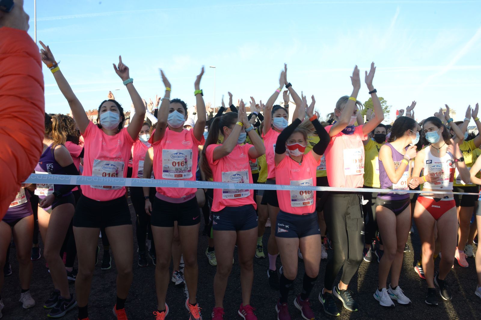 Las mejores fotos de la Carrera de la Mujer Central Lechera Asturiana Gijón 2021 (CARRERA / GALERÍA 1)