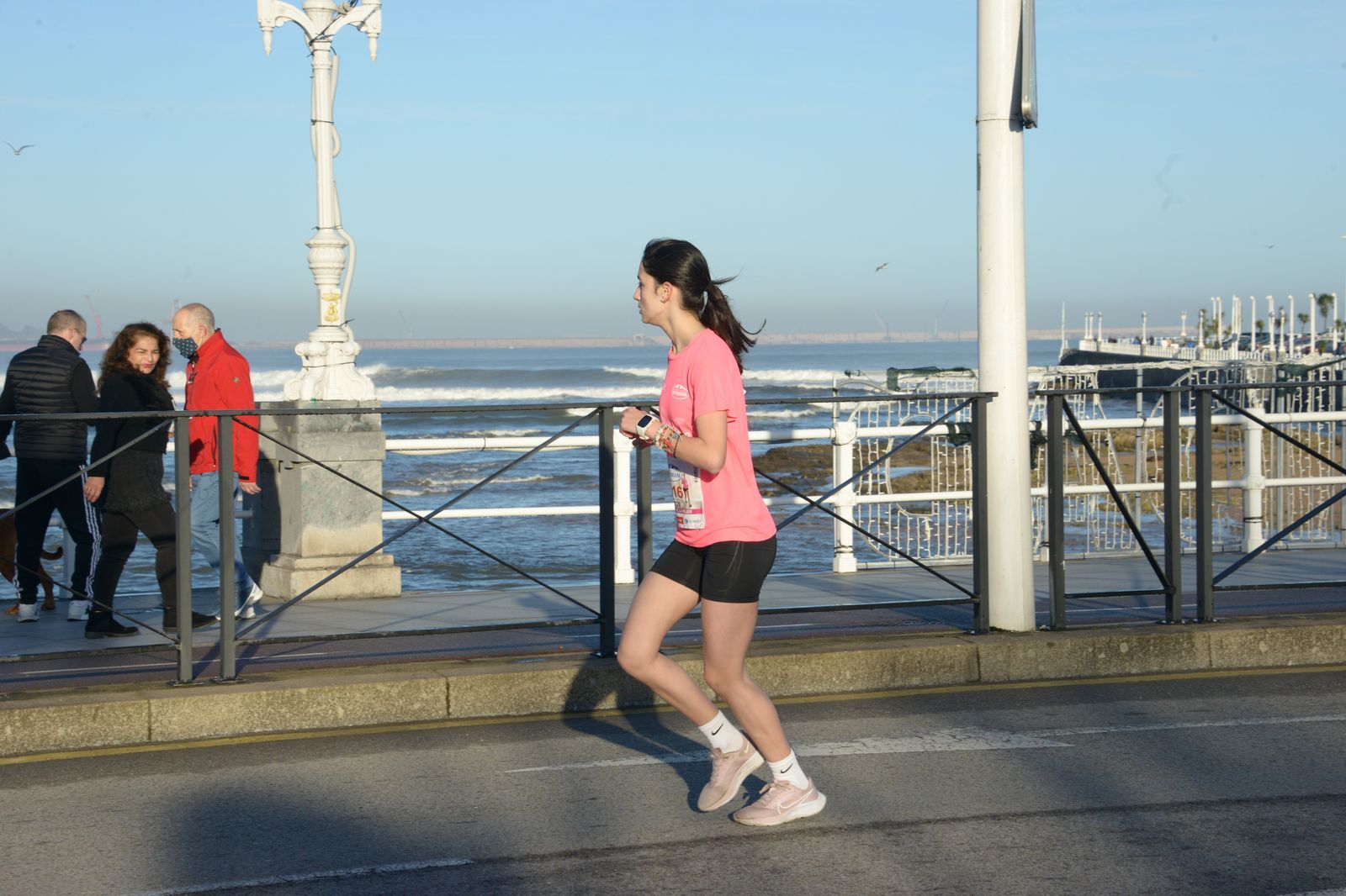 Las mejores fotos de la Carrera de la Mujer Central Lechera Asturiana Gijón 2021 (CARRERA / GALERÍA 2)