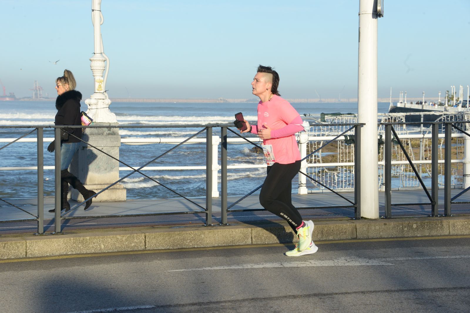 Las mejores fotos de la Carrera de la Mujer Central Lechera Asturiana Gijón 2021 (CARRERA / GALERÍA 2)