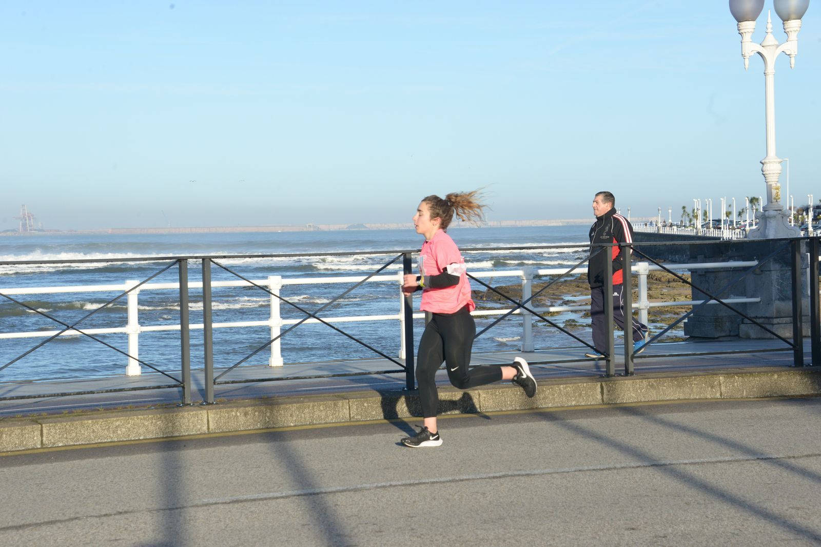 Las mejores fotos de la Carrera de la Mujer Central Lechera Asturiana Gijón 2021 (CARRERA / GALERÍA 2)