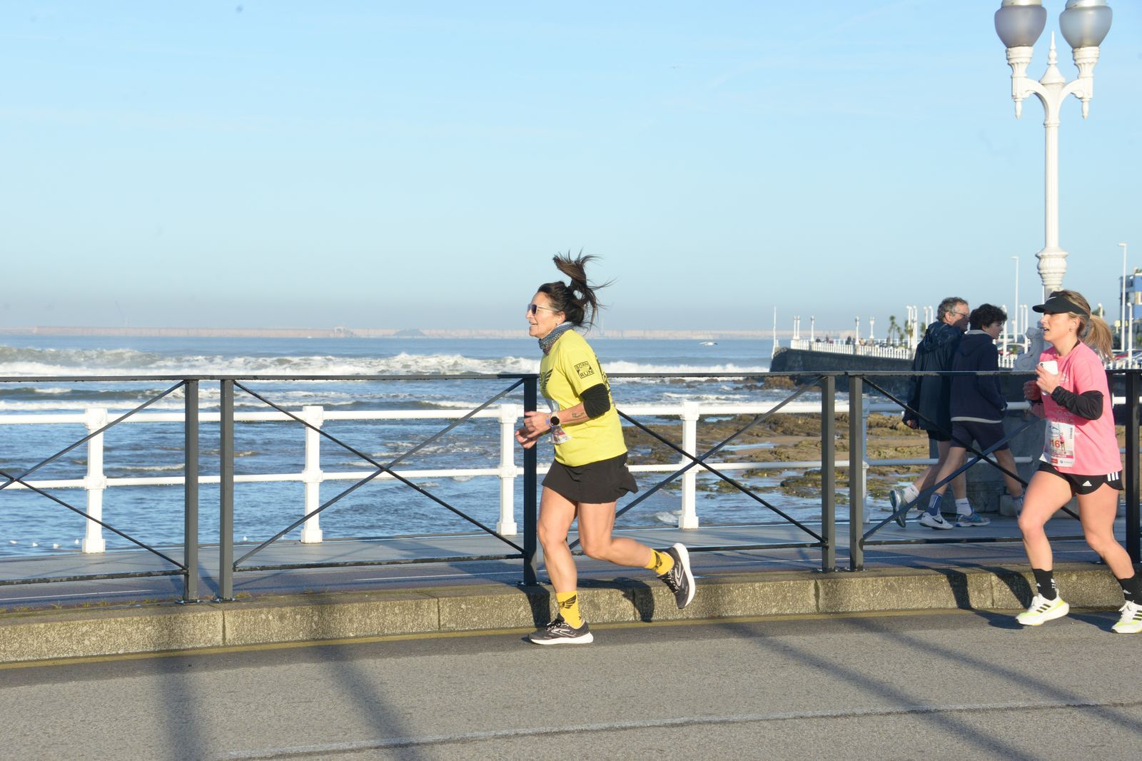 Las mejores fotos de la Carrera de la Mujer Central Lechera Asturiana Gijón 2021 (CARRERA / GALERÍA 2)