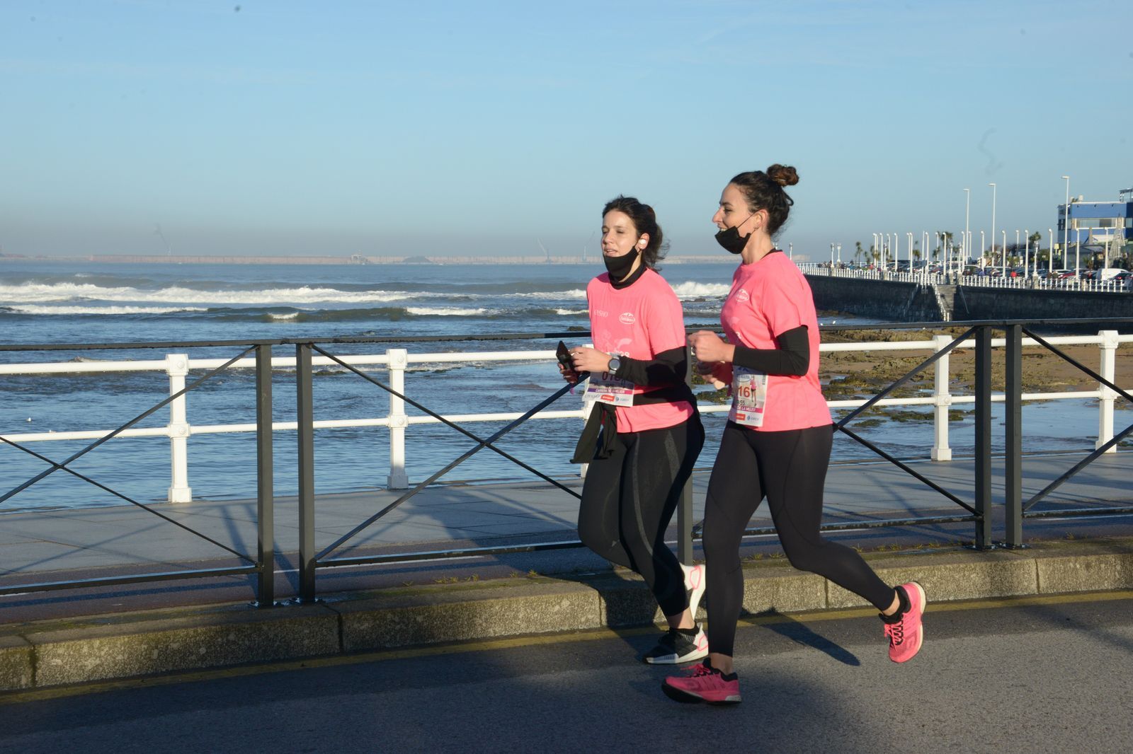 Las mejores fotos de la Carrera de la Mujer Central Lechera Asturiana Gijón 2021 (CARRERA / GALERÍA 2)