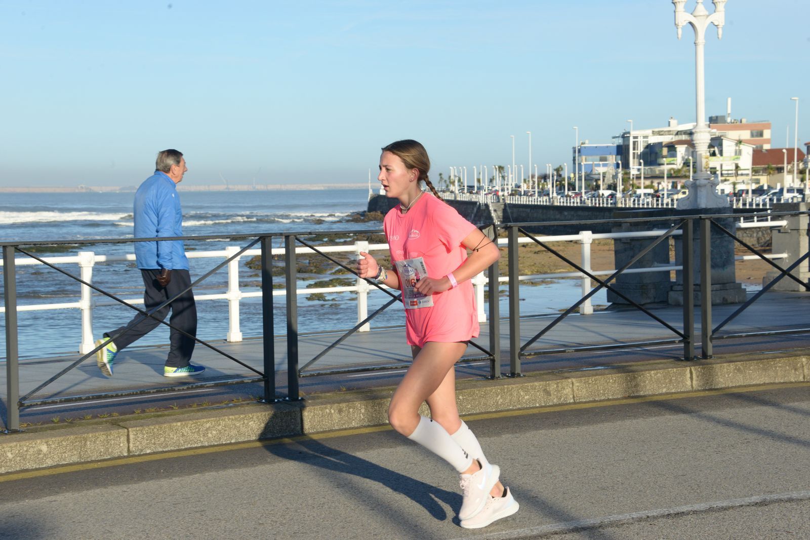 Las mejores fotos de la Carrera de la Mujer Central Lechera Asturiana Gijón 2021 (CARRERA / GALERÍA 2)