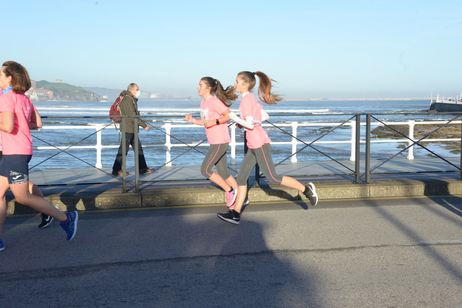 Las mejores fotos de la Carrera de la Mujer Central Lechera Asturiana Gijón 2021 (CARRERA / GALERÍA 3)