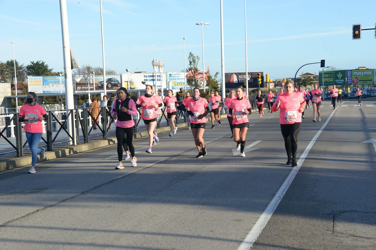 Las mejores fotos de la Carrera de la Mujer Central Lechera Asturiana Gijón 2021 (CARRERA / GALERÍA 3)