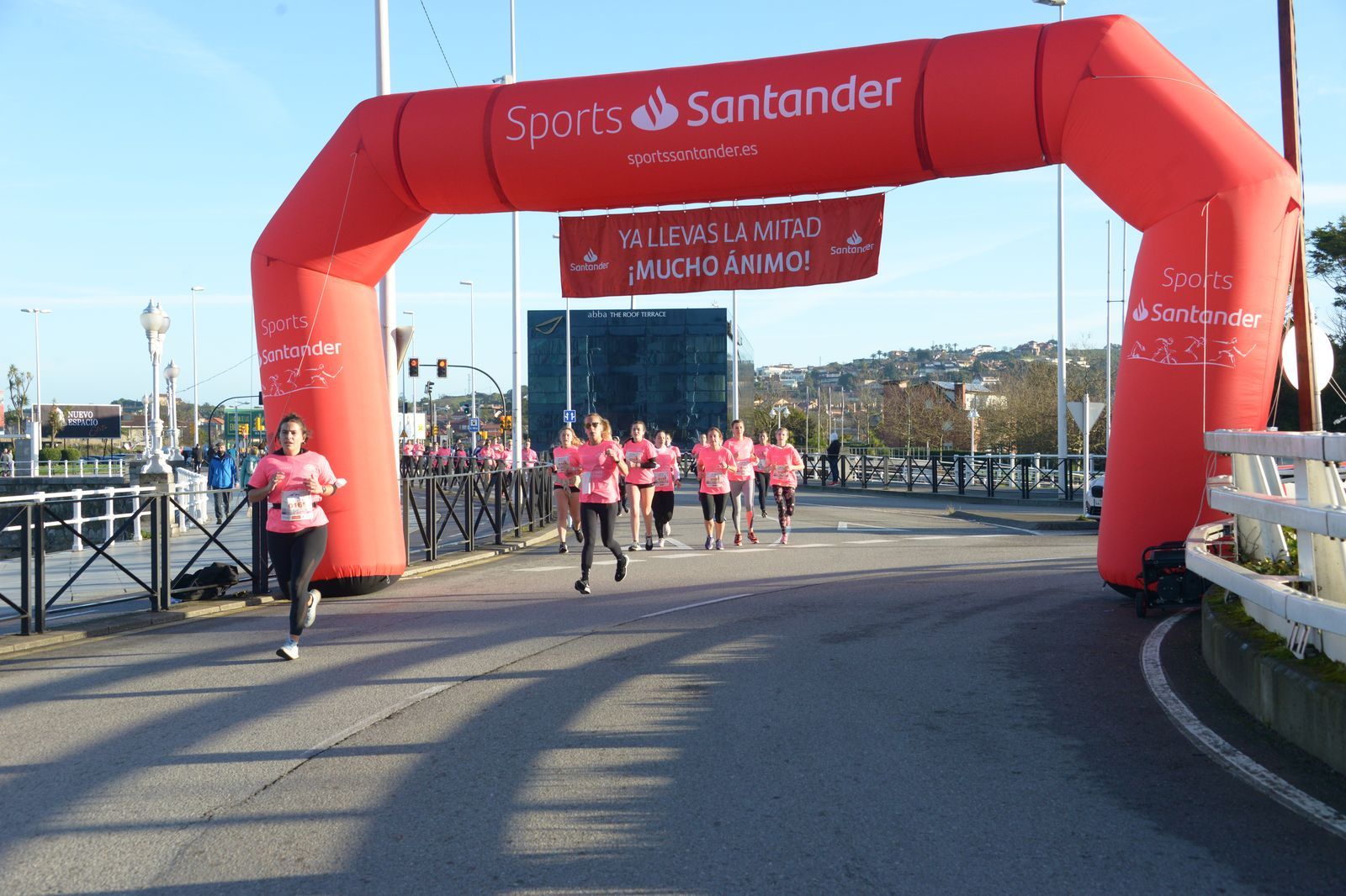 Las mejores fotos de la Carrera de la Mujer Central Lechera Asturiana Gijón 2021 (CARRERA / GALERÍA 3)