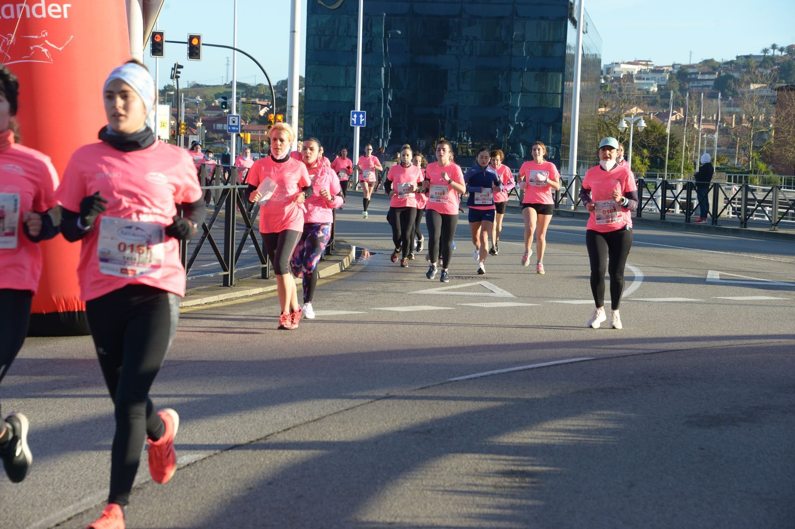 Las mejores fotos de la Carrera de la Mujer Central Lechera Asturiana Gijón 2021 (CARRERA / GALERÍA 3)