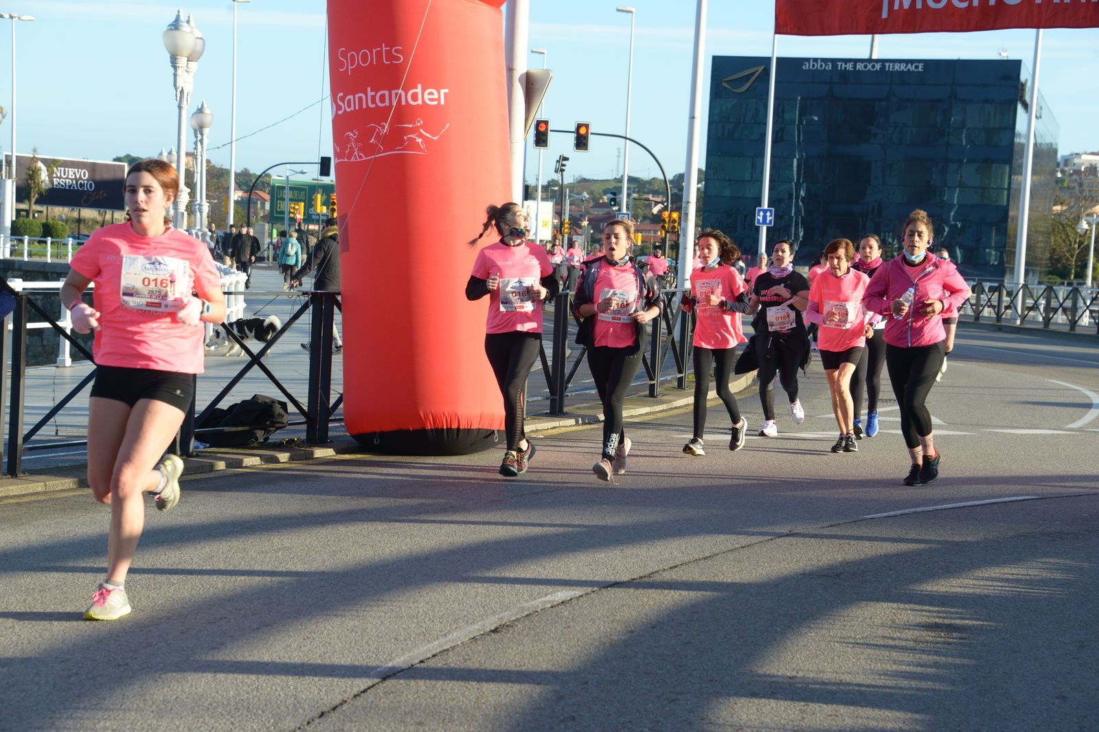 Las mejores fotos de la Carrera de la Mujer Central Lechera Asturiana Gijón 2021 (CARRERA / GALERÍA 3)