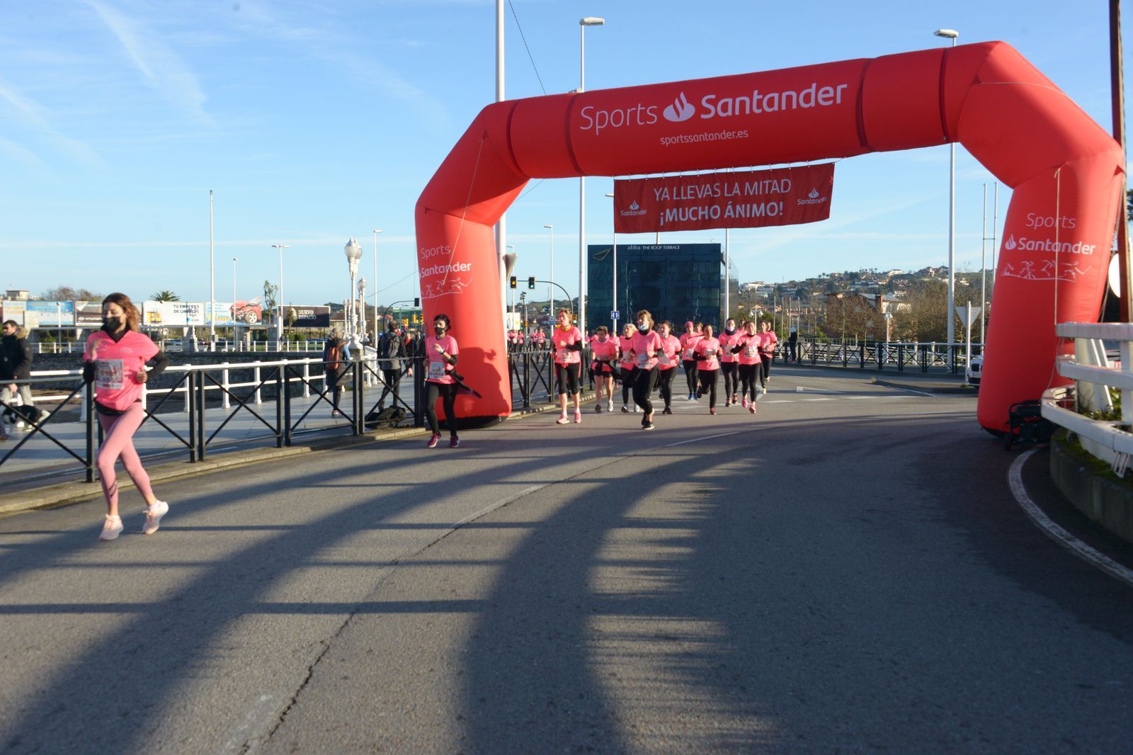 Las mejores fotos de la Carrera de la Mujer Central Lechera Asturiana Gijón 2021 (CARRERA / GALERÍA 3)