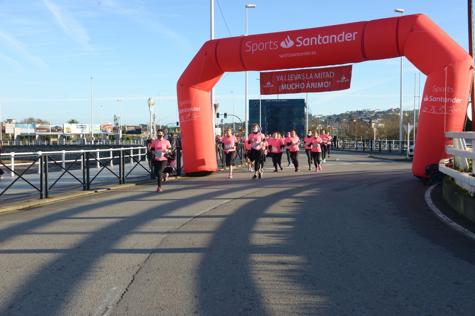 Las mejores fotos de la Carrera de la Mujer Central Lechera Asturiana Gijón 2021 (CARRERA / GALERÍA 3)