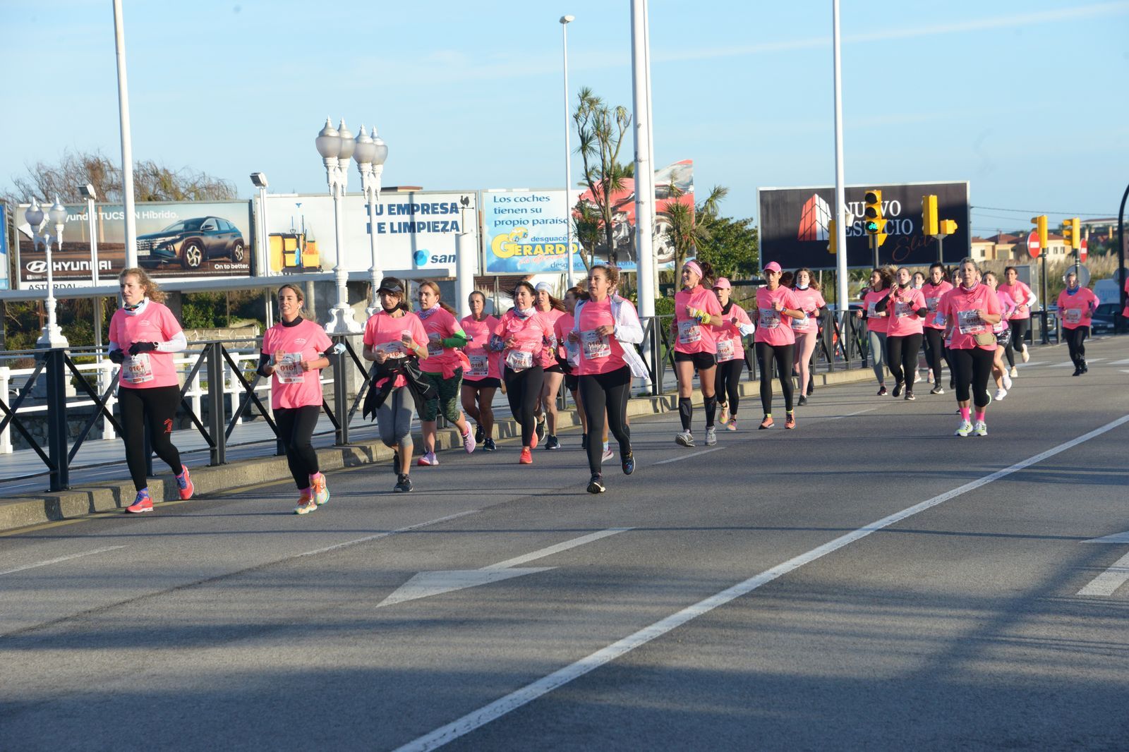 Las mejores fotos de la Carrera de la Mujer Central Lechera Asturiana Gijón 2021 (CARRERA / GALERÍA 3)