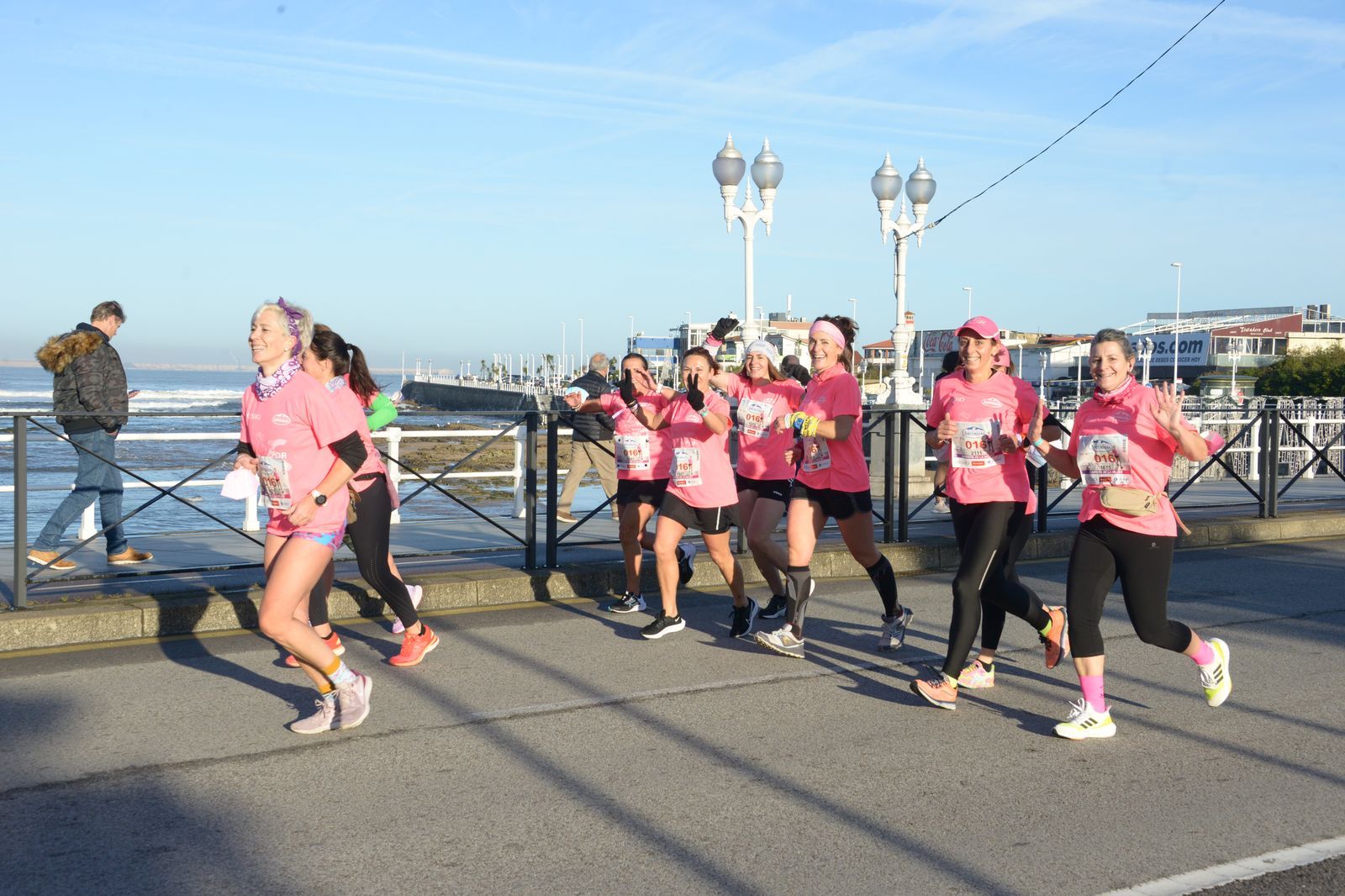 Las mejores fotos de la Carrera de la Mujer Central Lechera Asturiana Gijón 2021 (CARRERA / GALERÍA 3)