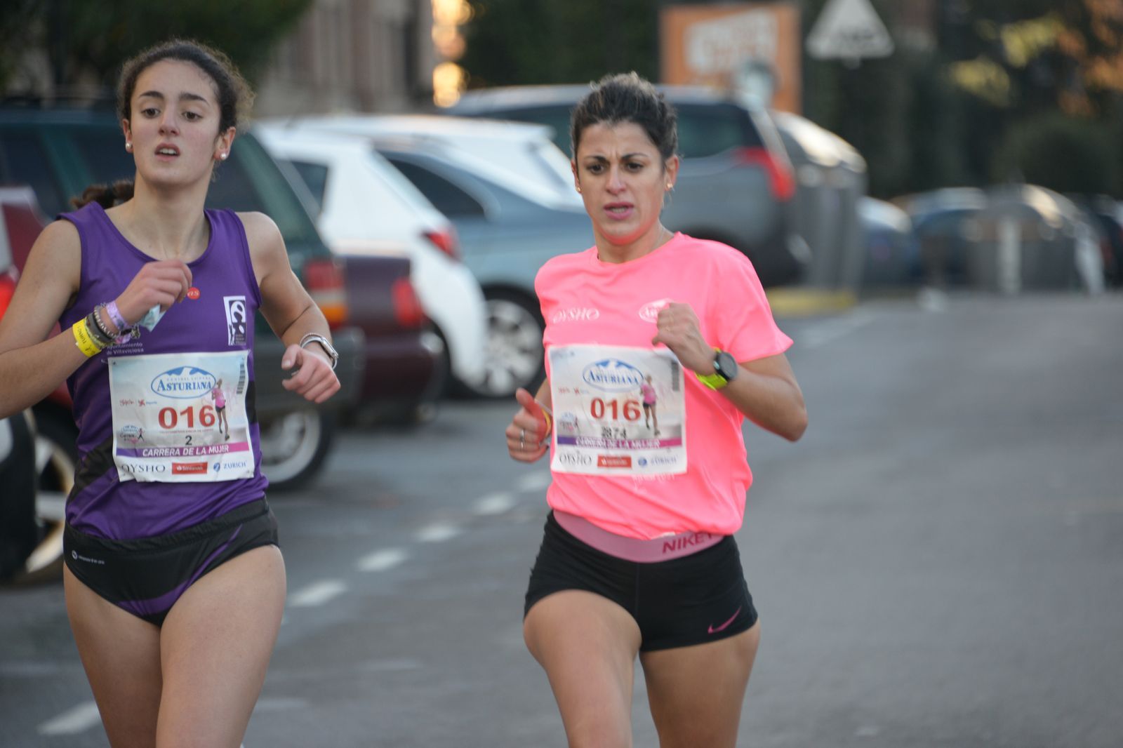 Las mejores fotos de la Carrera de la Mujer Central Lechera Asturiana Gijón 2021 (CARRERA / GALERÍA 3)