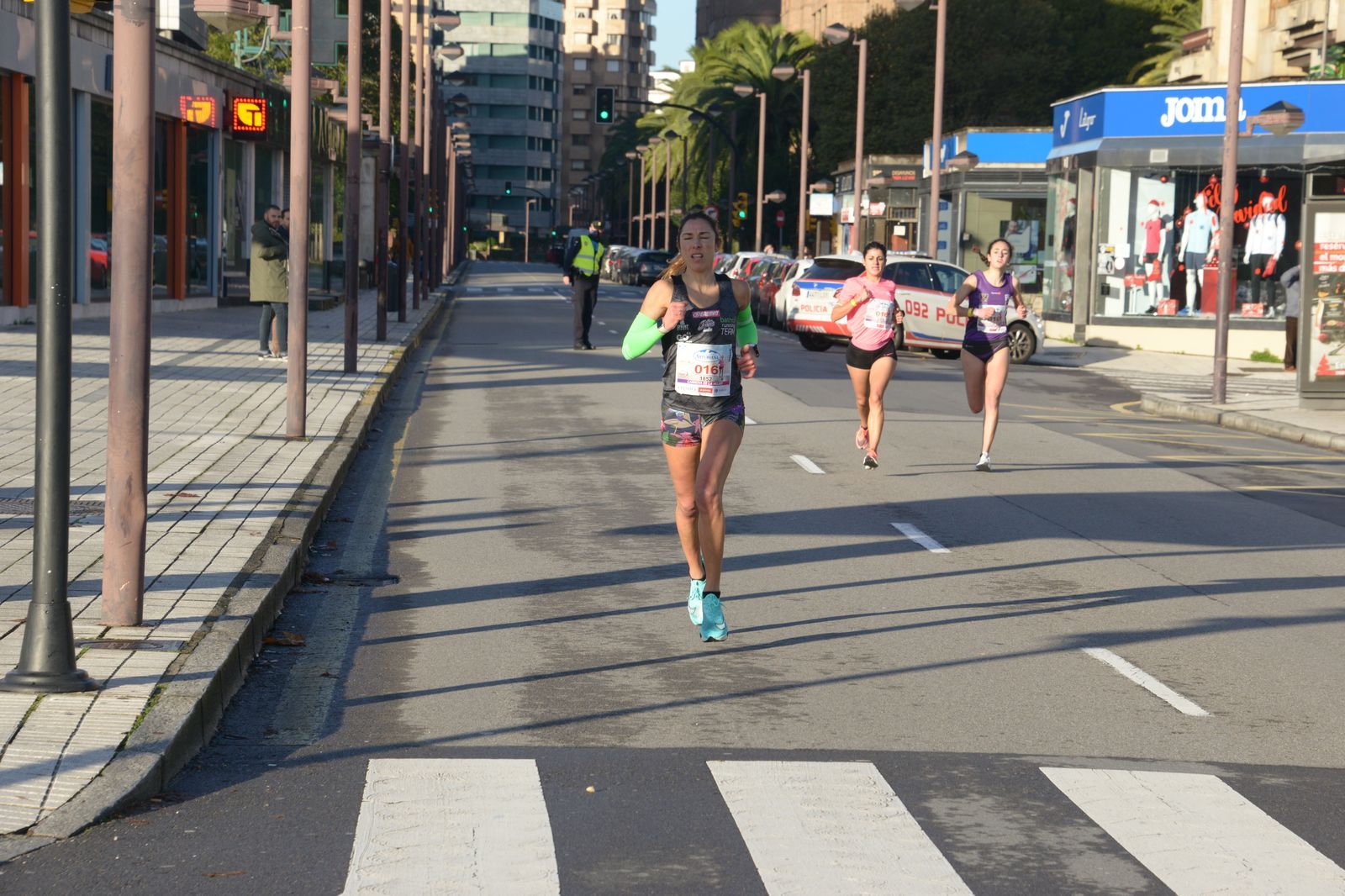 Las mejores fotos de la Carrera de la Mujer Central Lechera Asturiana Gijón 2021 (CARRERA / GALERÍA 3)
