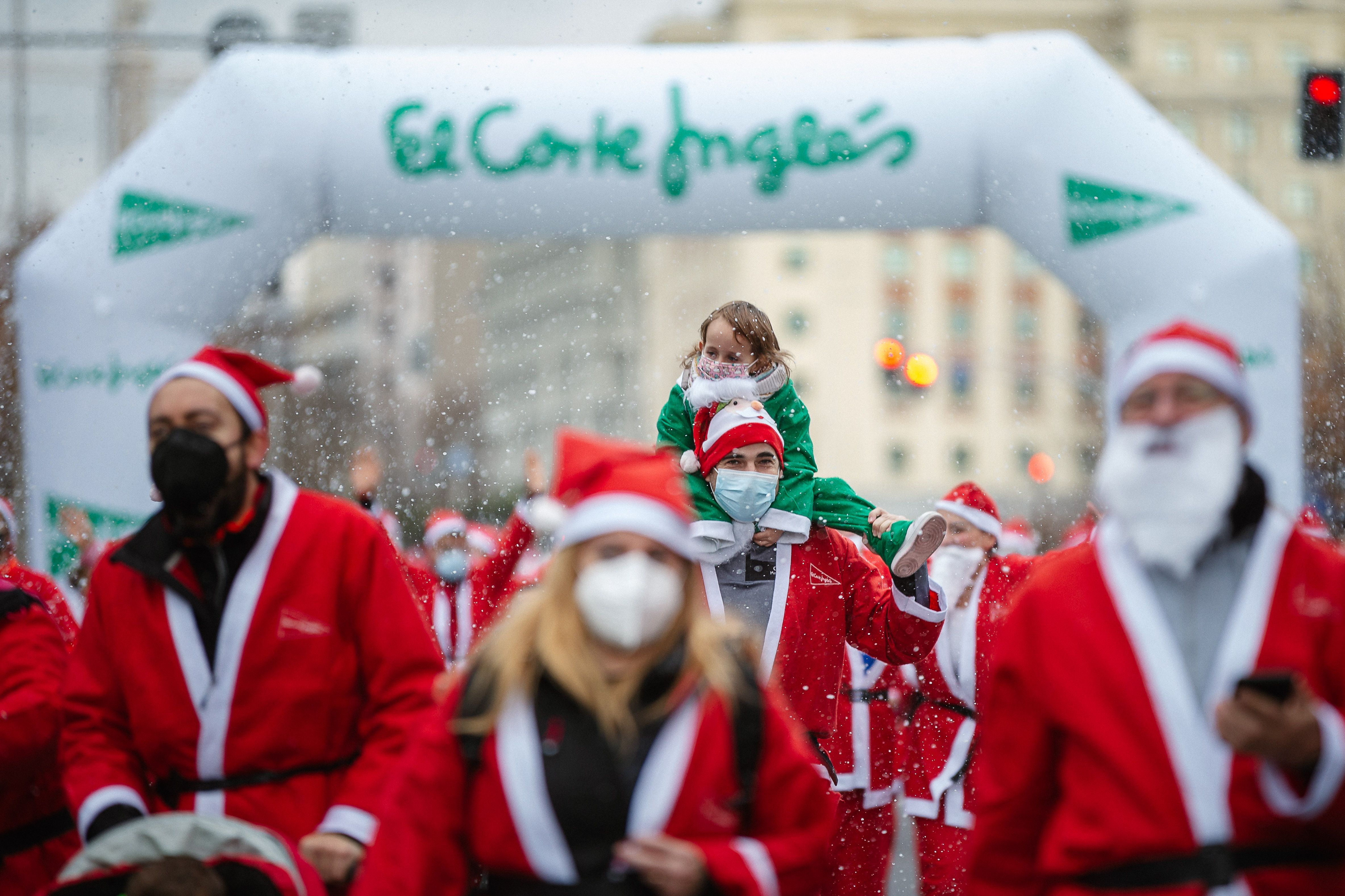 Las mejores fotos de la Carrera de Papá Noel El Corte Inglés