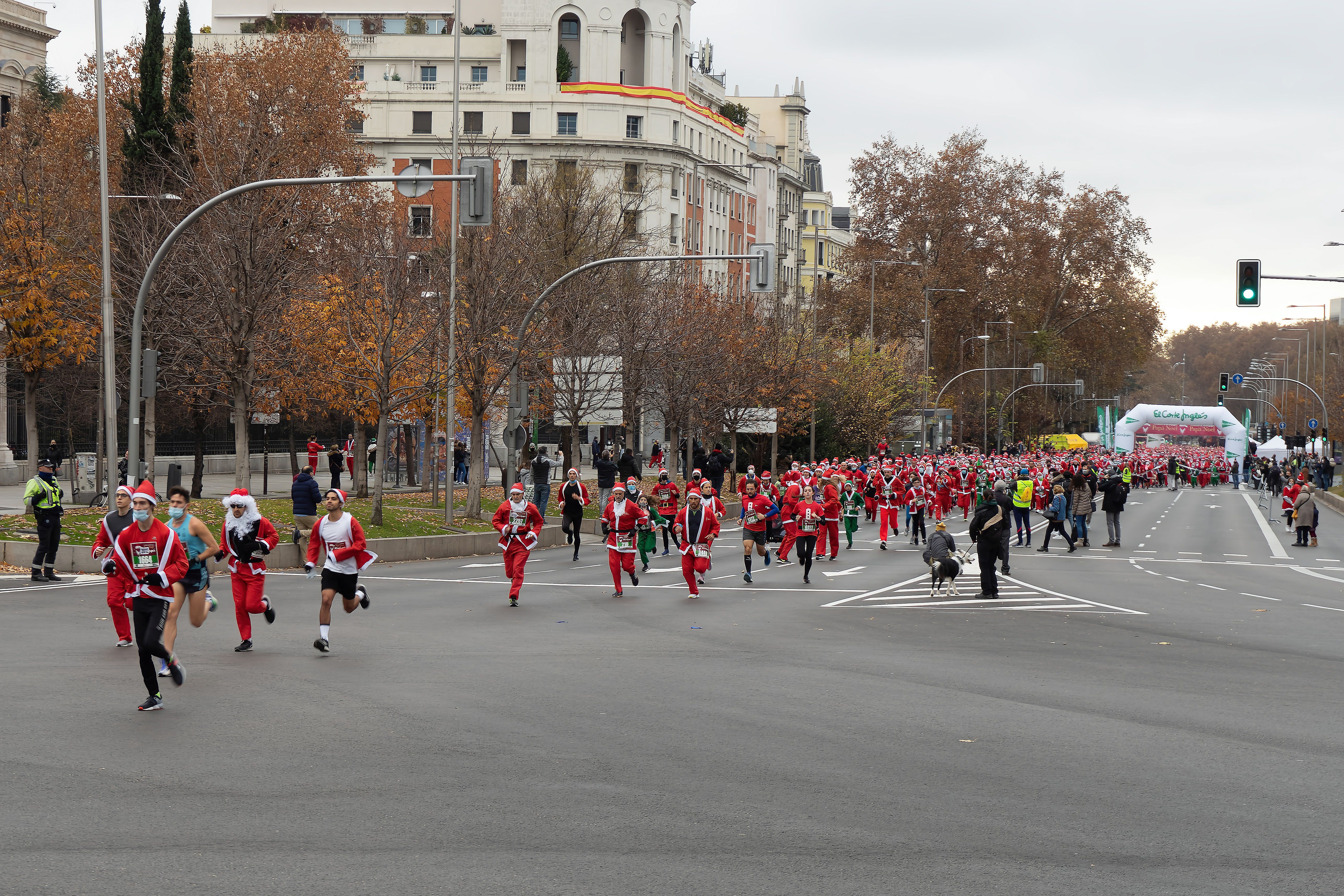 Las mejores fotos de la Carrera de Papá Noel El Corte Inglés