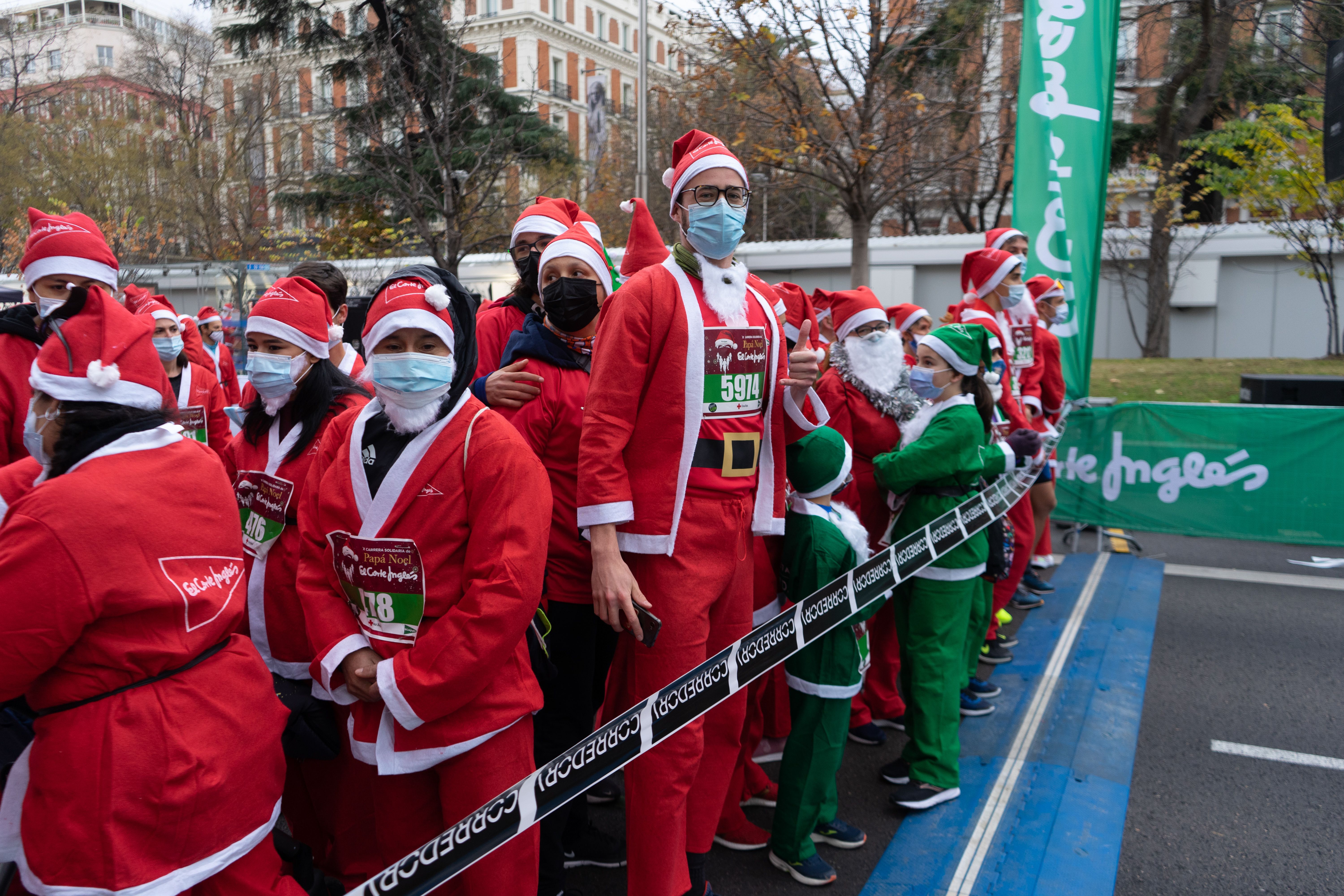 Las mejores fotos de la Carrera de Papá Noel El Corte Inglés