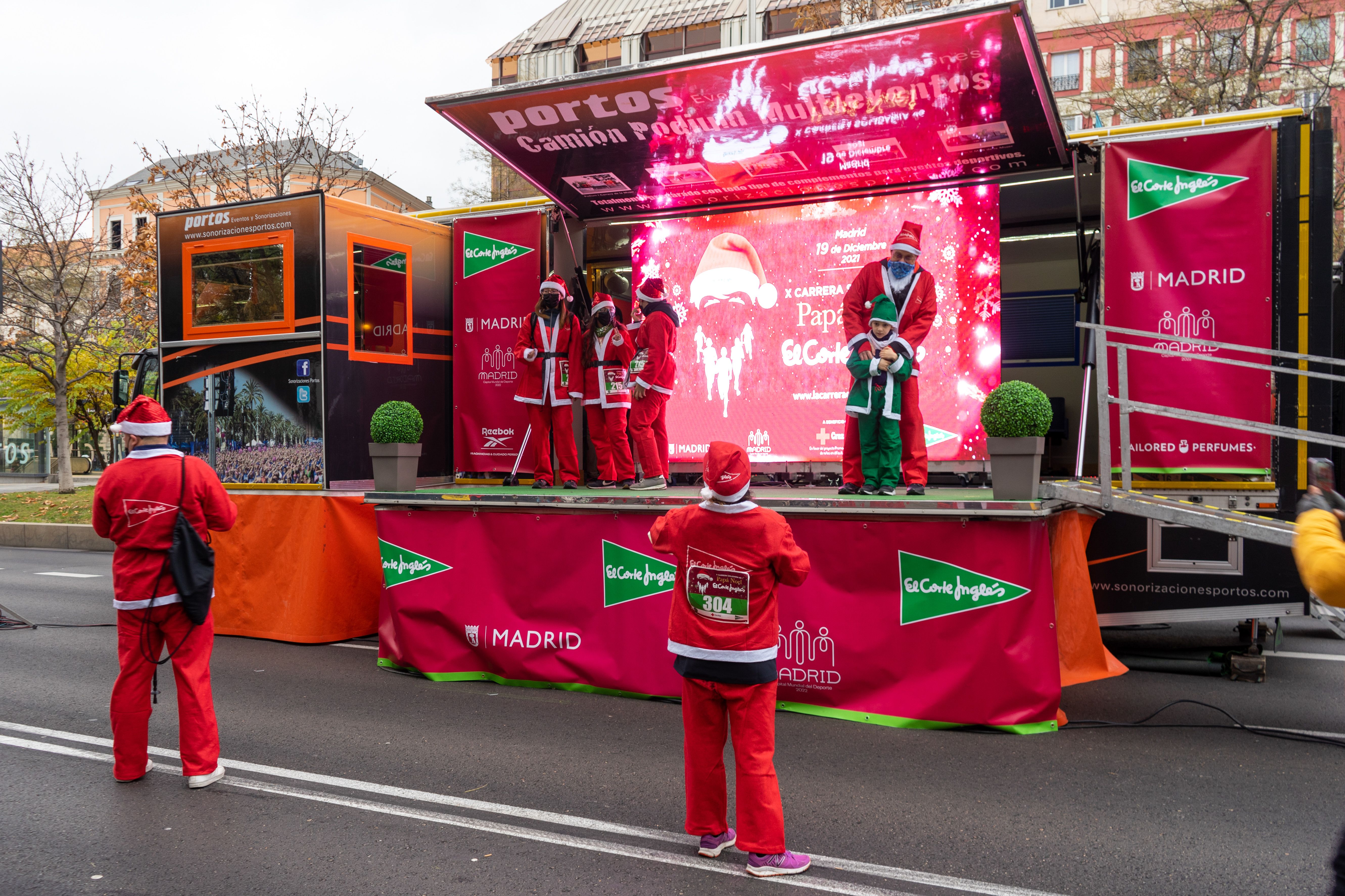 Las mejores fotos de la Carrera de Papá Noel El Corte Inglés
