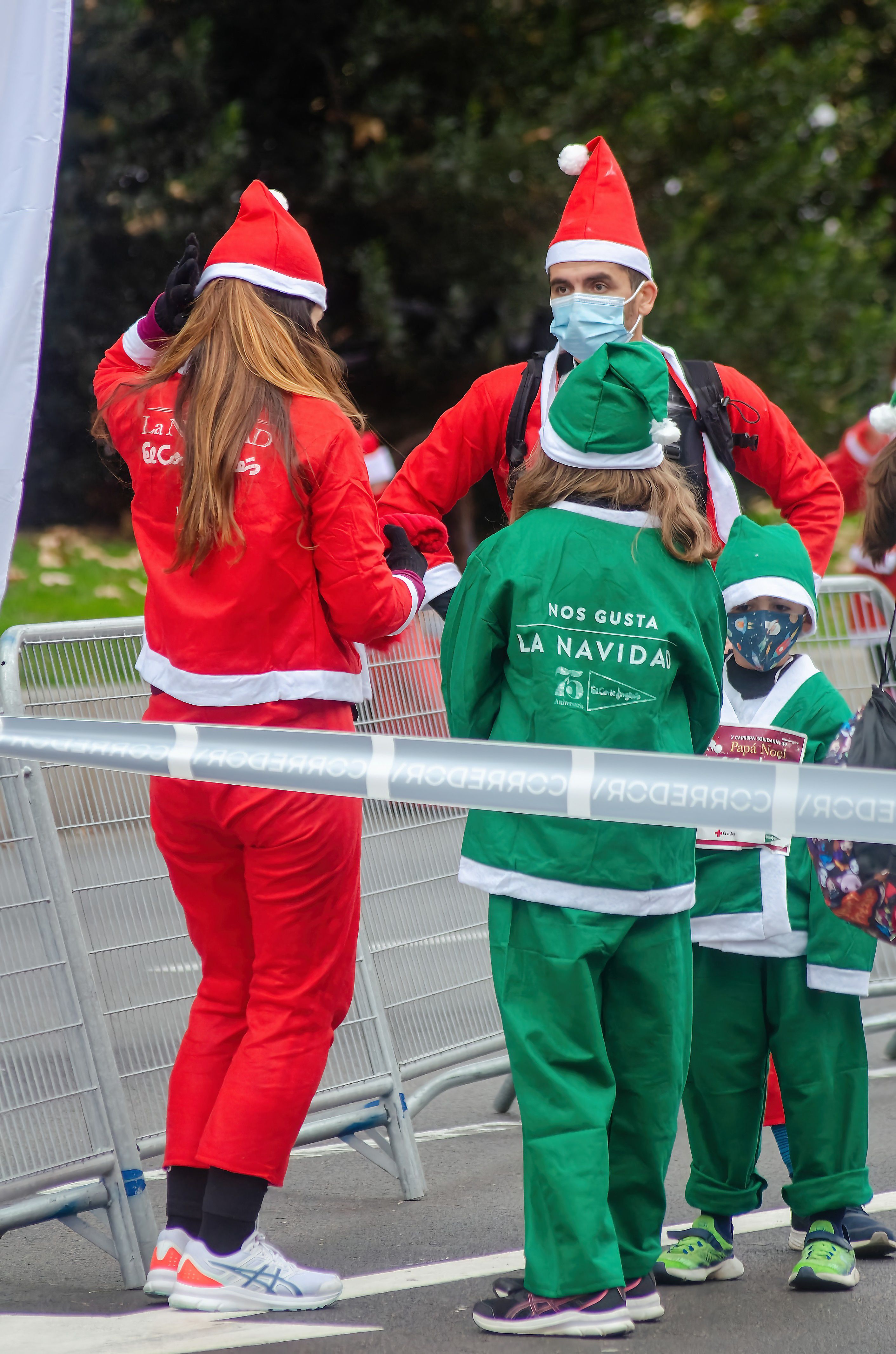 Las mejores fotos de la Carrera de Papá Noel El Corte Inglés