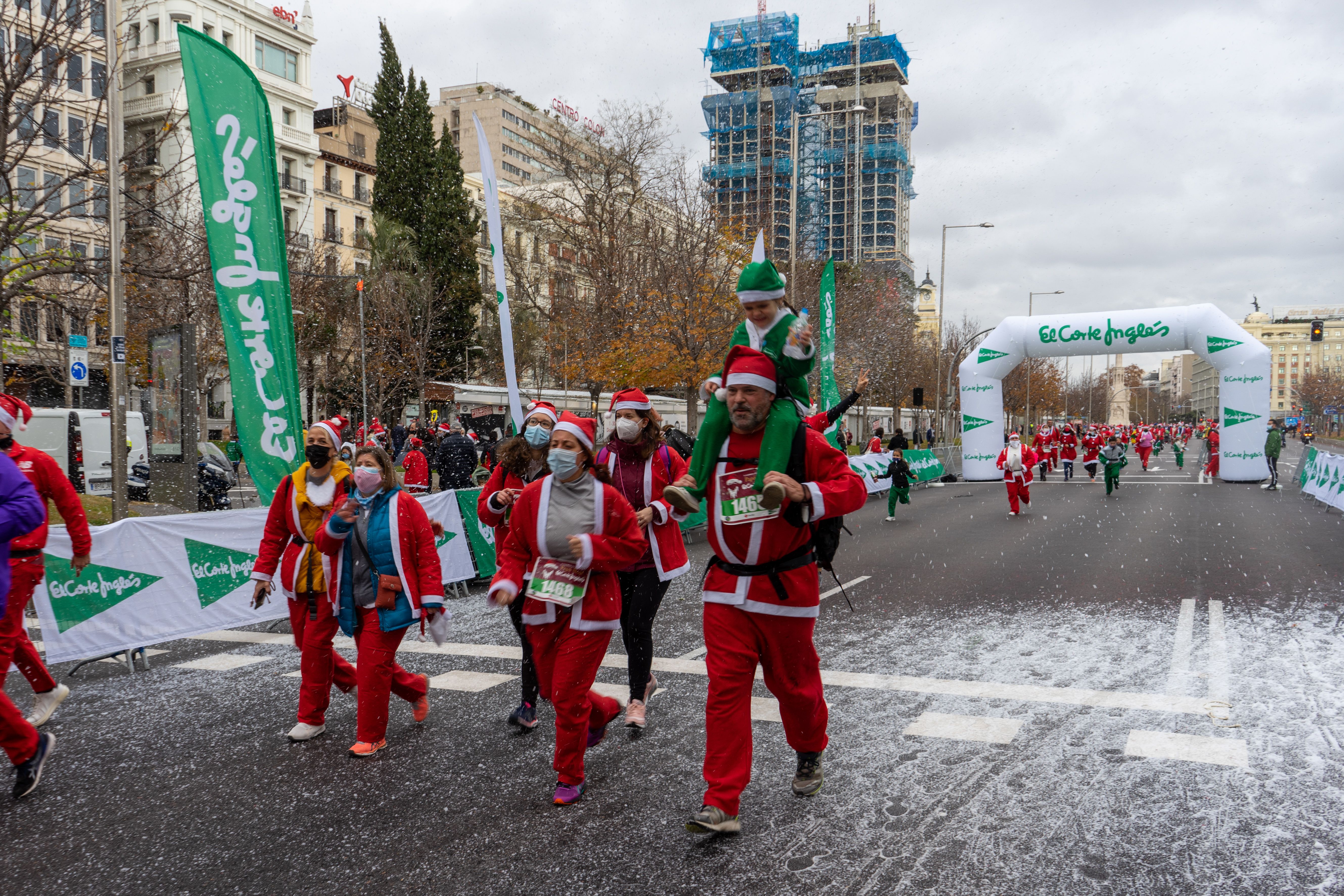 Las mejores fotos de la Carrera de Papá Noel El Corte Inglés 