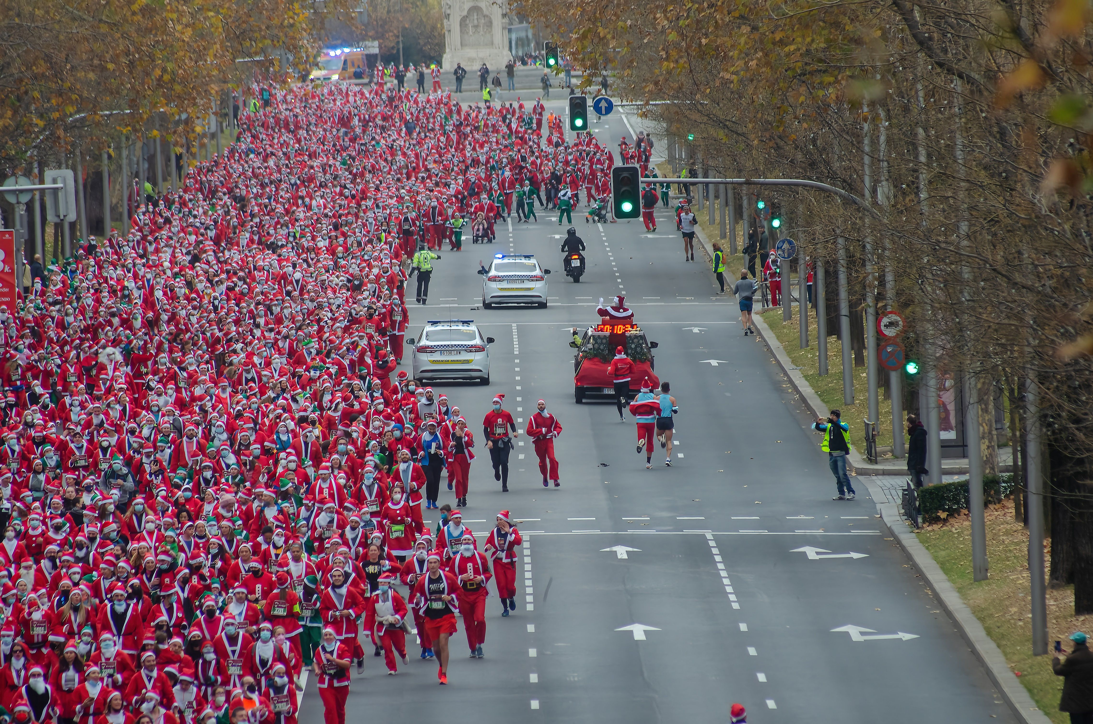 Las mejores fotos de la Carrera de Papá Noel El Corte Inglés