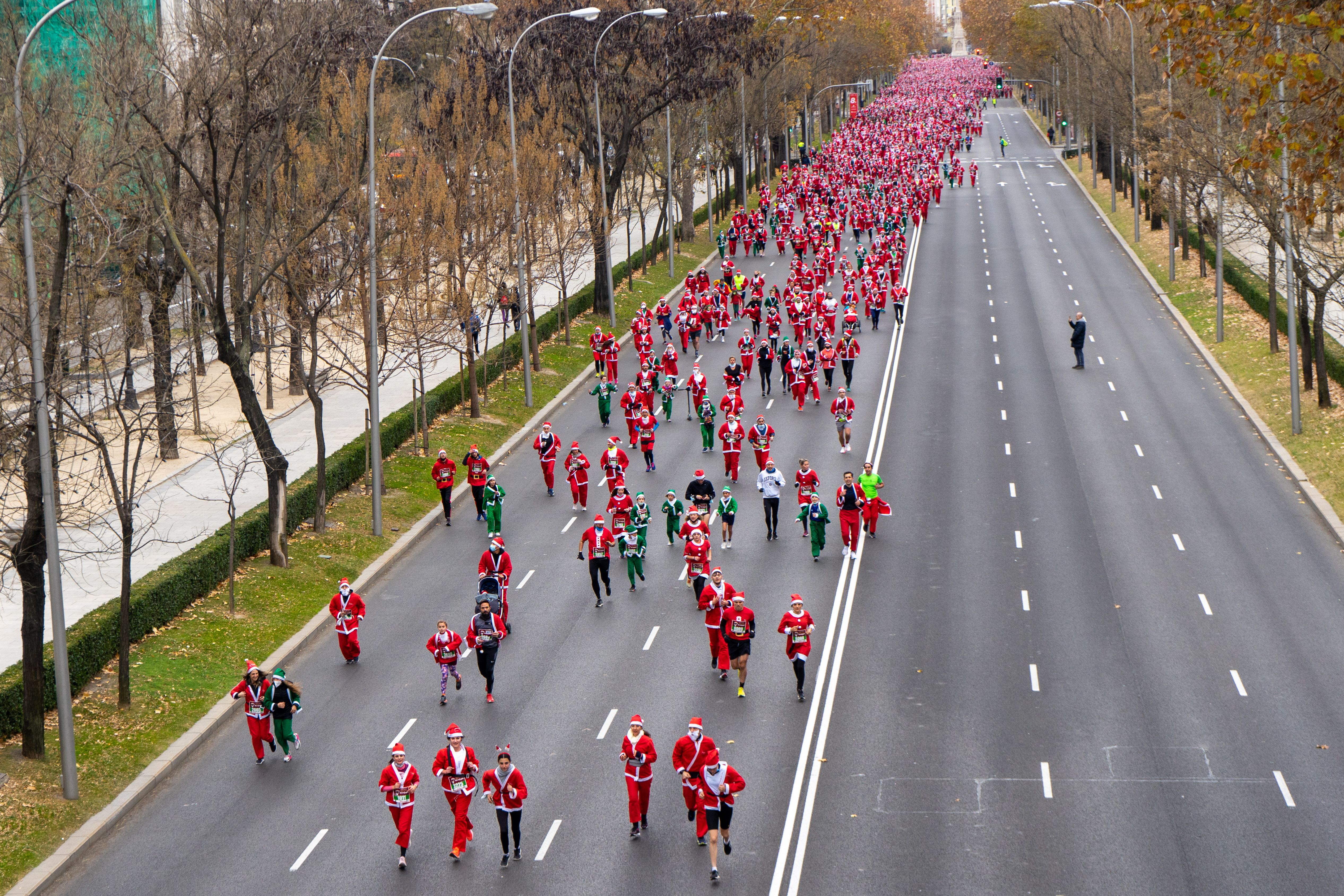 Las mejores fotos de la Carrera de Papá Noel El Corte Inglés