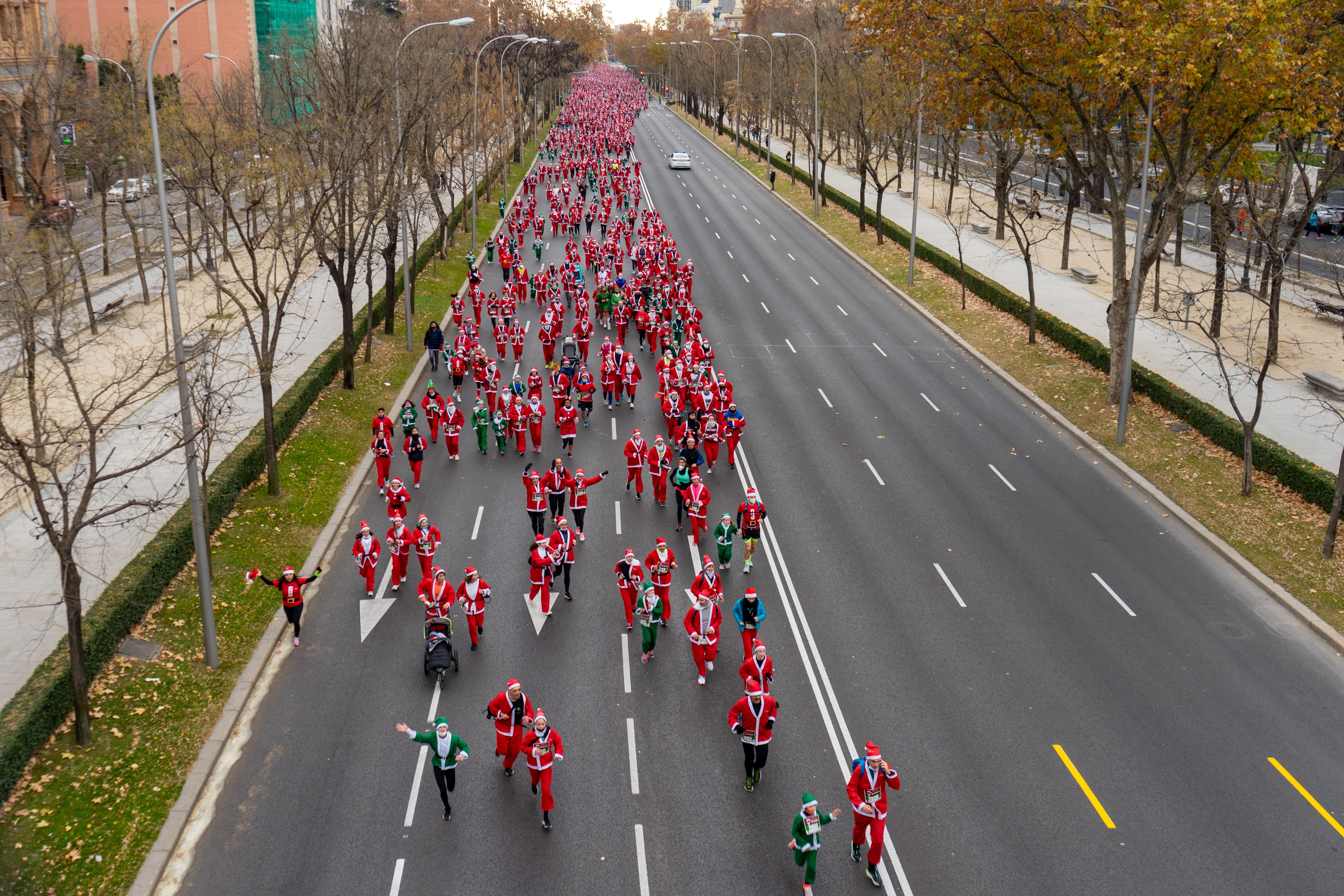 Las mejores fotos de la Carrera de Papá Noel El Corte Inglés