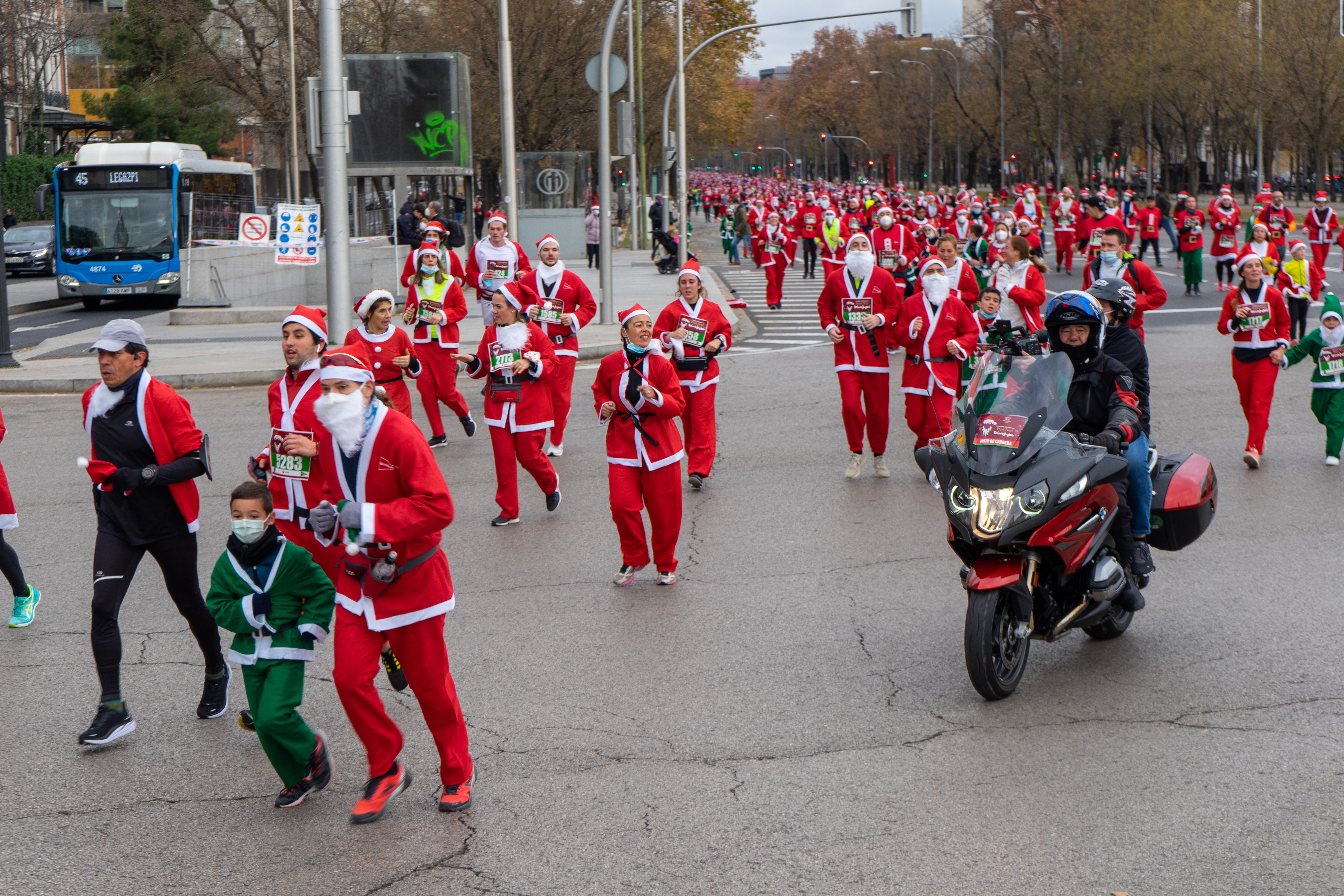 Las mejores fotos de la Carrera de Papá Noel El Corte Inglés 