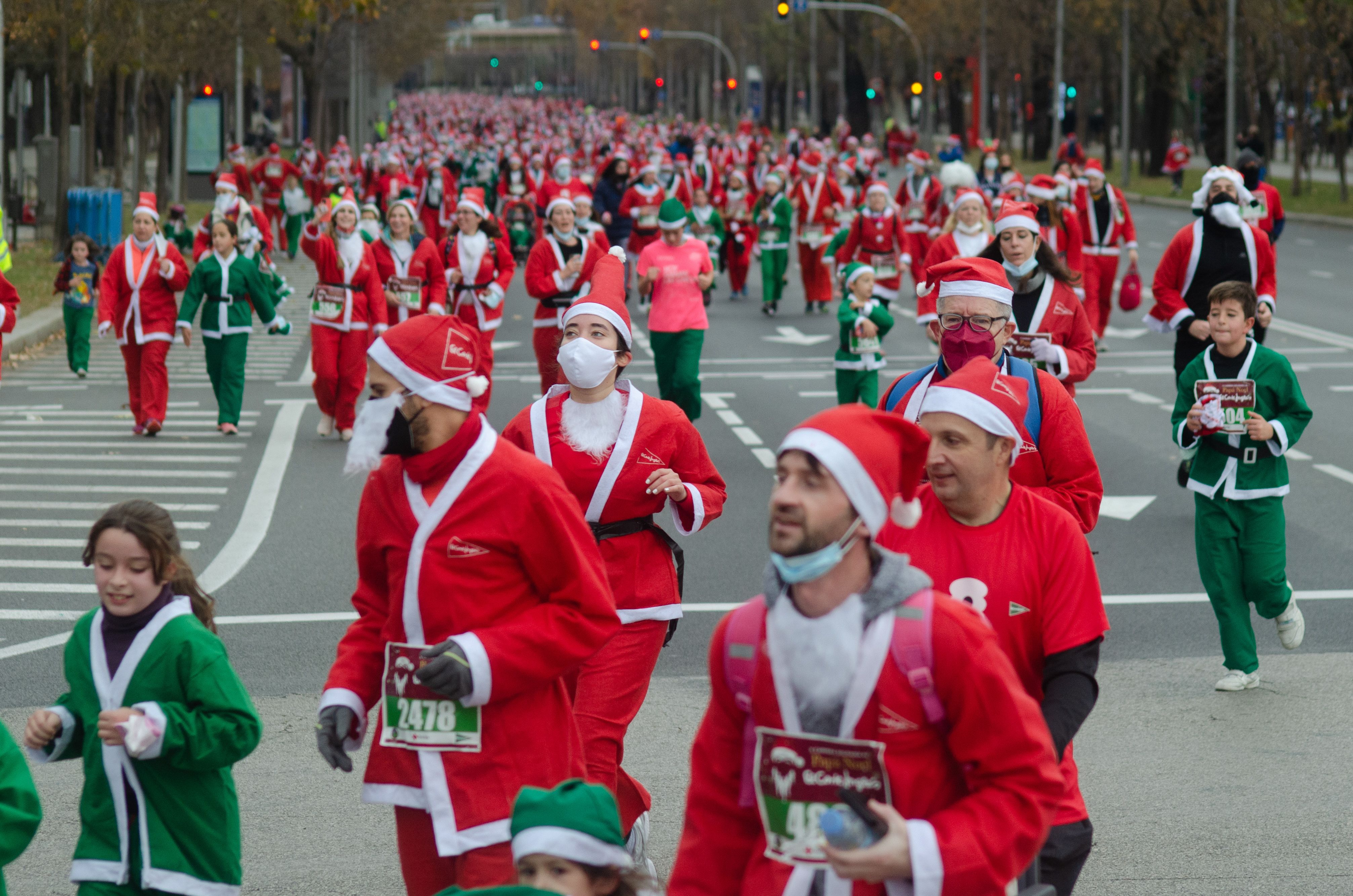 Las mejores fotos de la Carrera de Papá Noel El Corte Inglés 