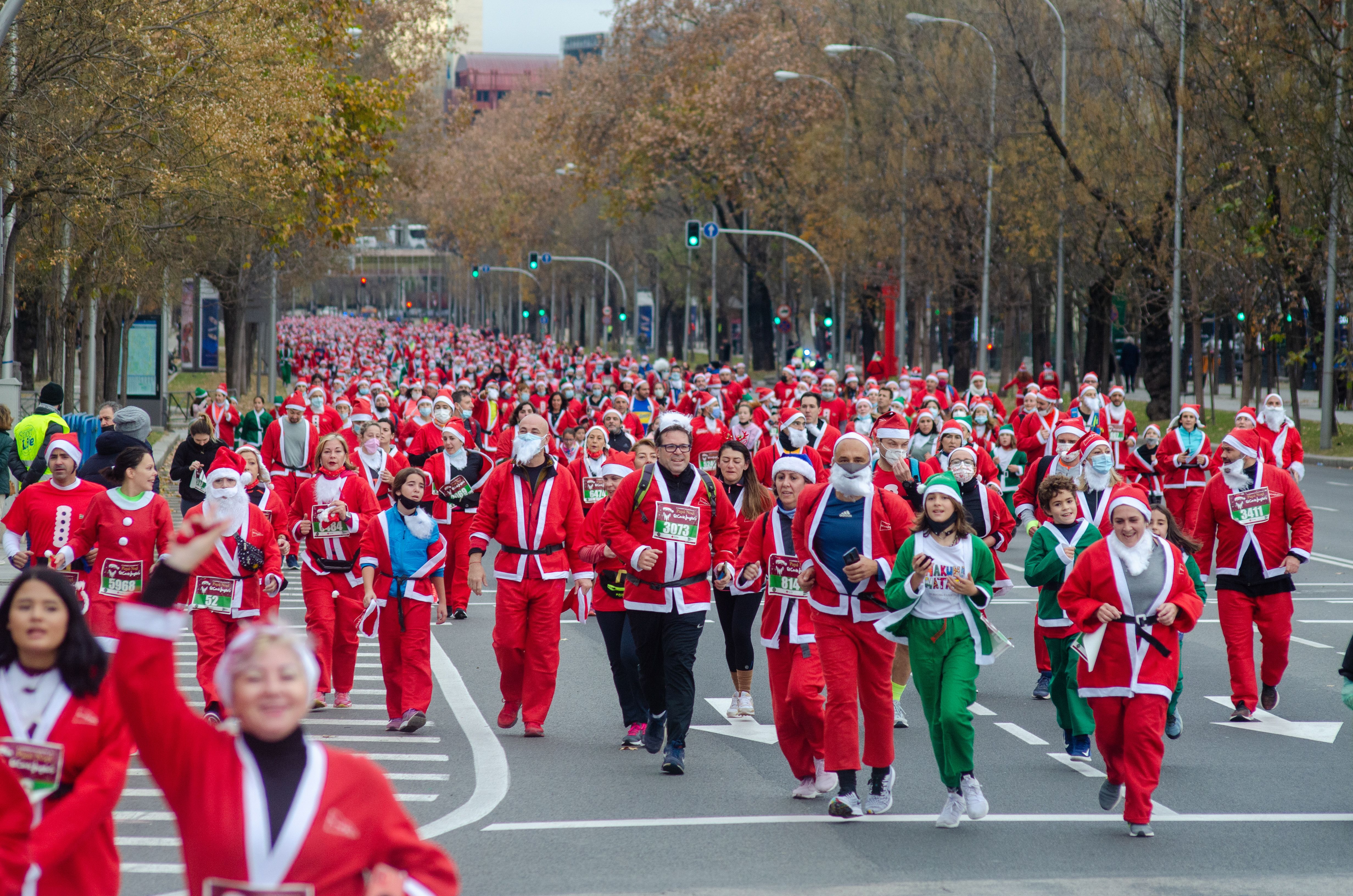 Las mejores fotos de la Carrera de Papá Noel El Corte Inglés 